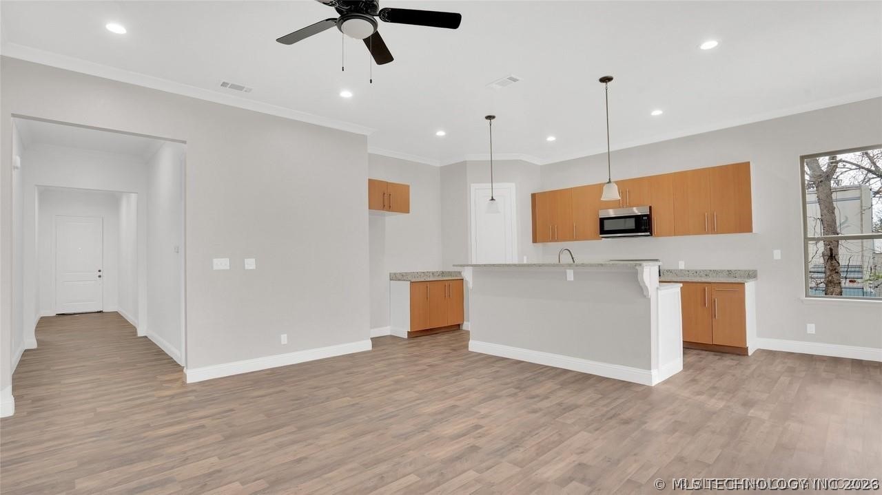 429 Se 3rd Avenue Property Photo 5