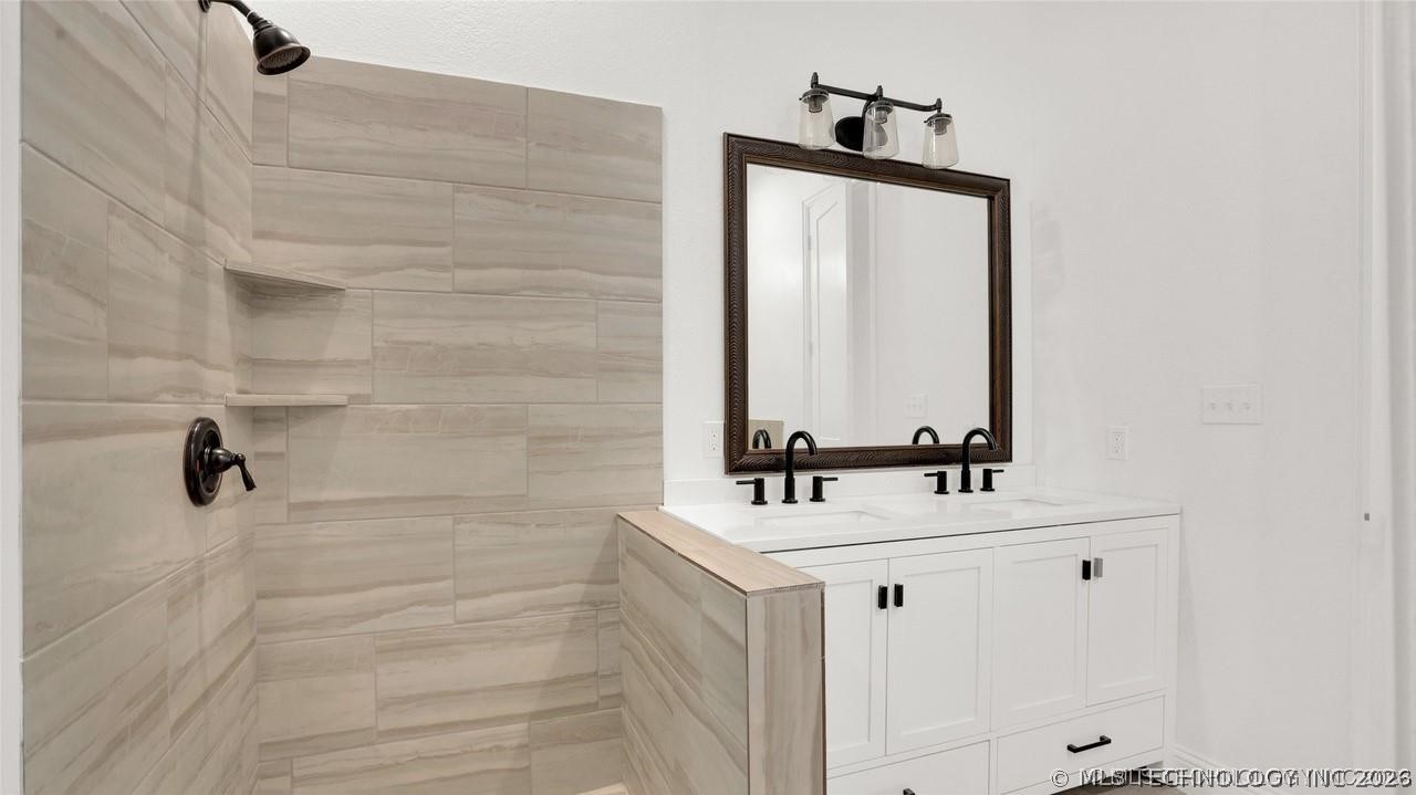 429 Se 3rd Avenue Property Photo 17