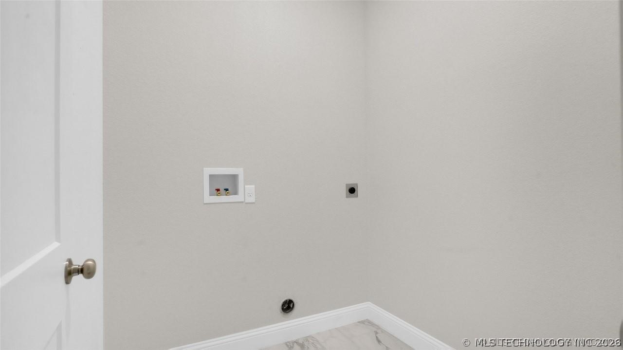 429 Se 3rd Avenue Property Photo 28