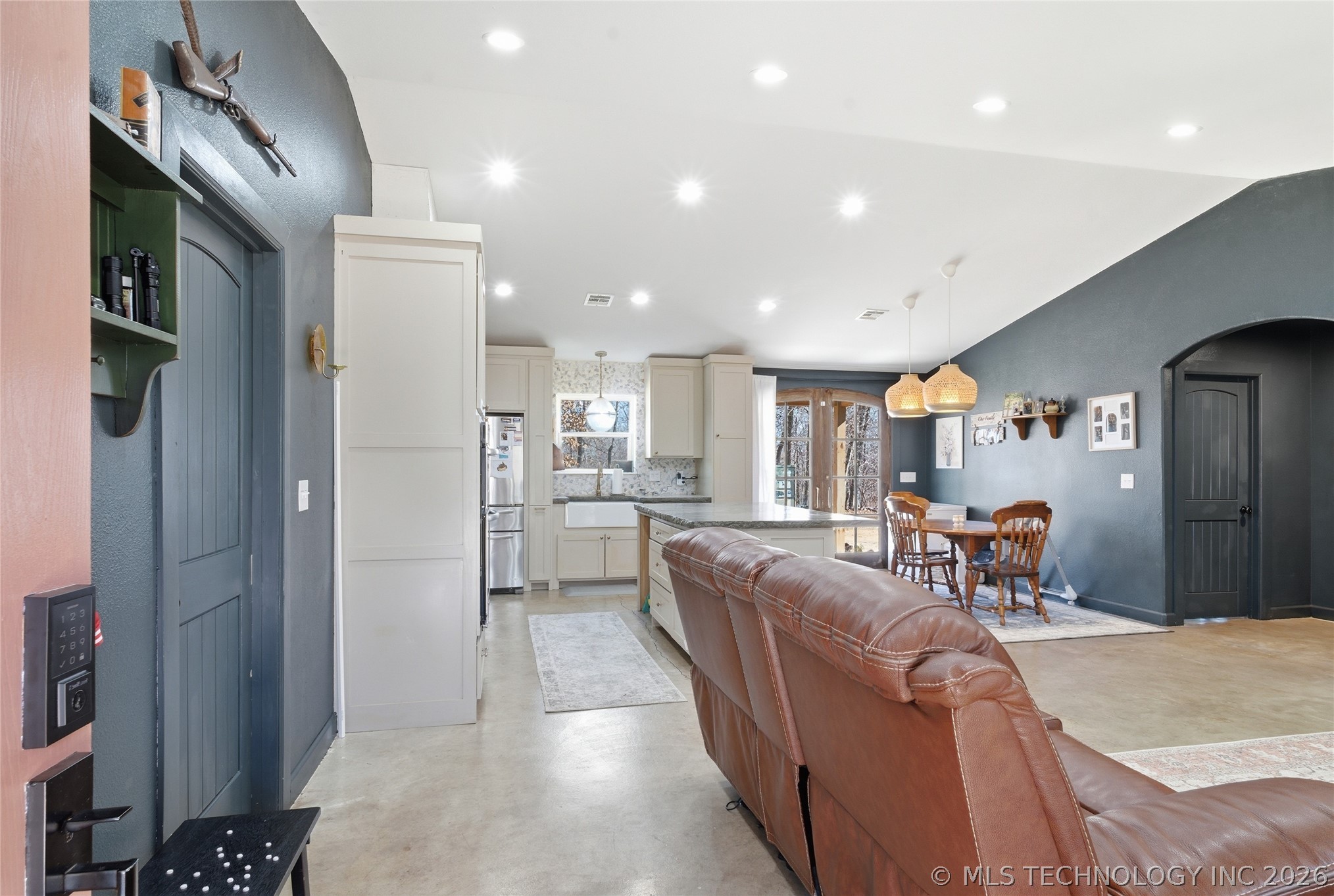 441010 E 345 Road Property Photo 8