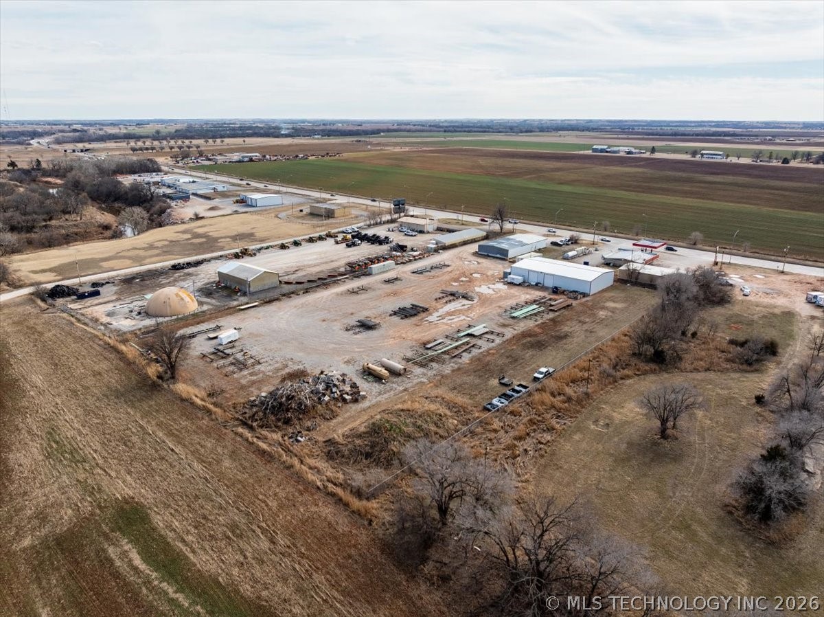 1103 E Choctaw Street Property Photo 10