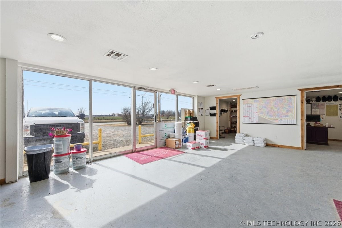 1103 E Choctaw Street Property Photo 18