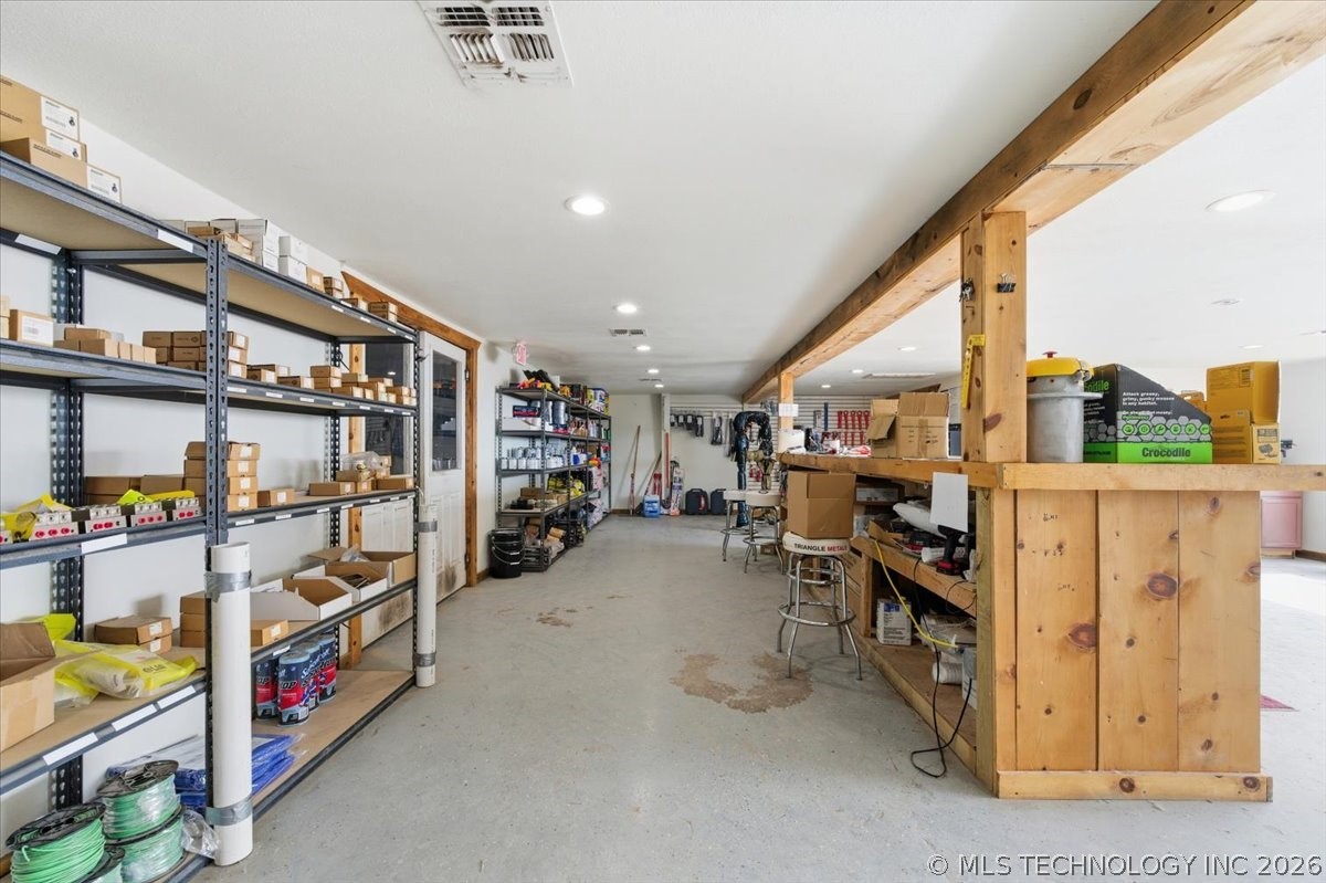 1103 E Choctaw Street Property Photo 22