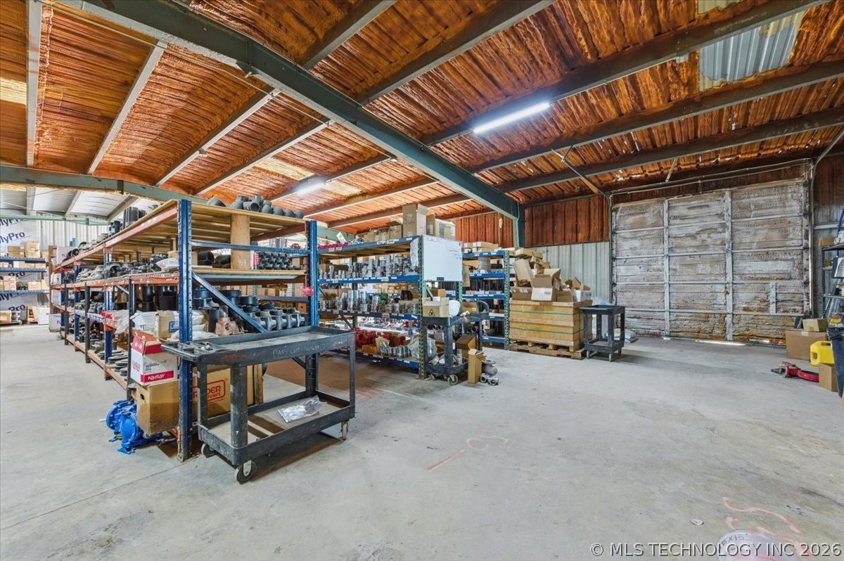 1103 E Choctaw Street Property Photo 24