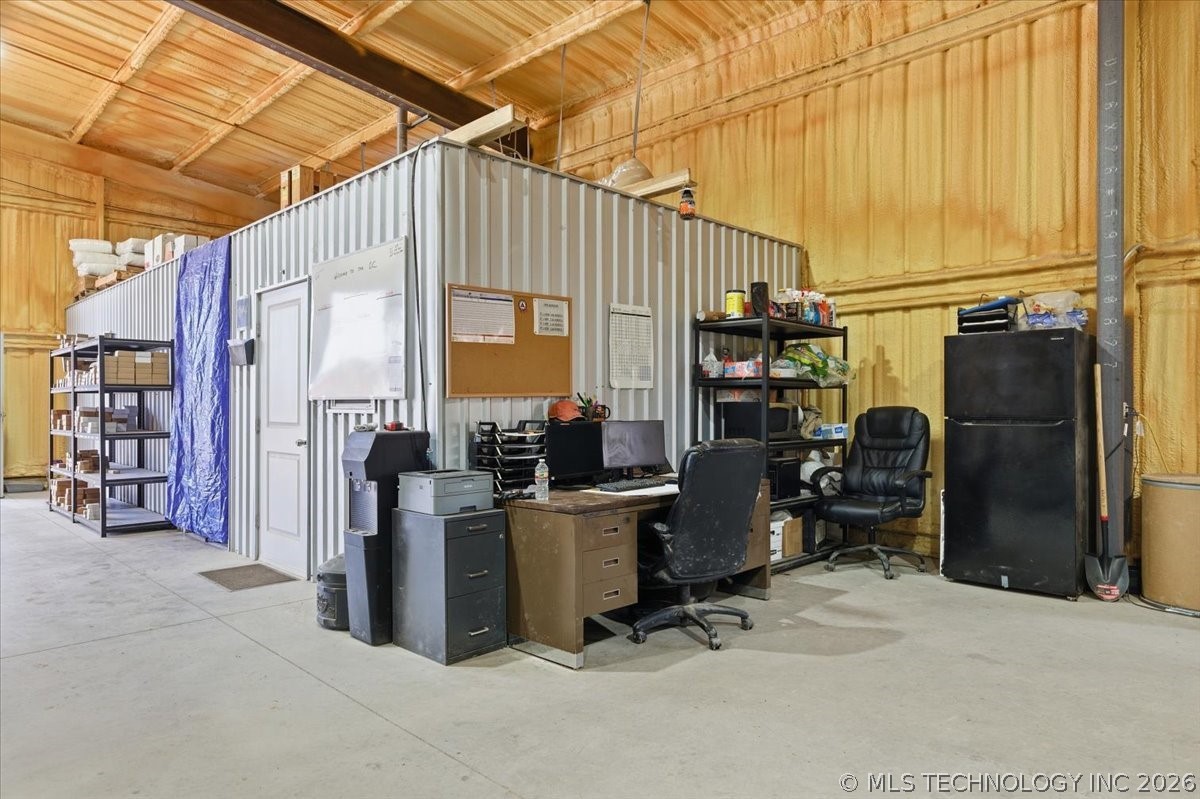 1103 E Choctaw Street Property Photo 27