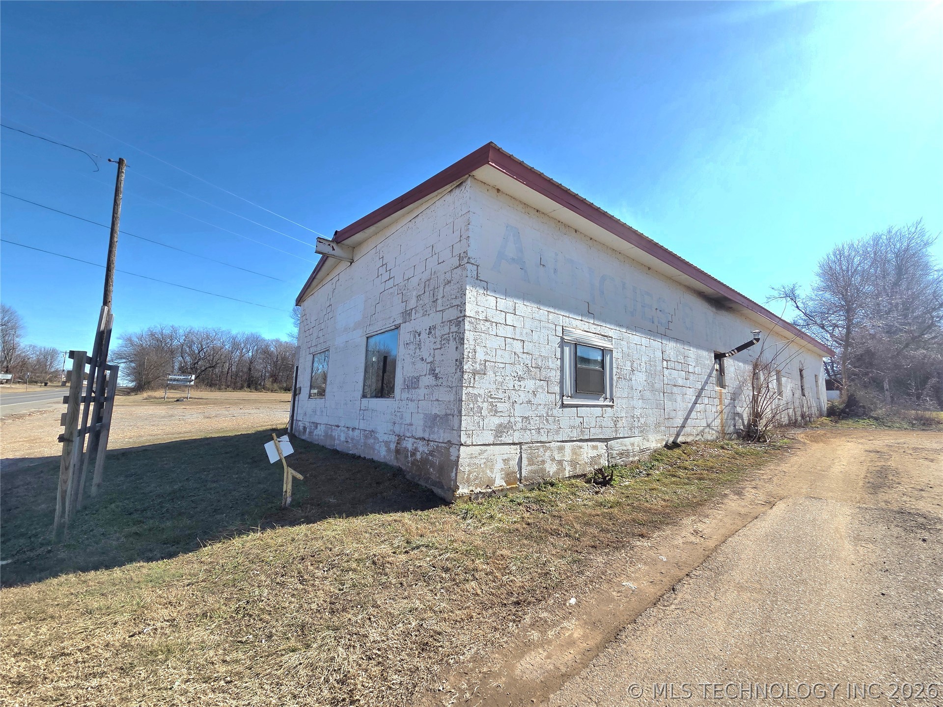 1495 Highway 62 Property Photo 4