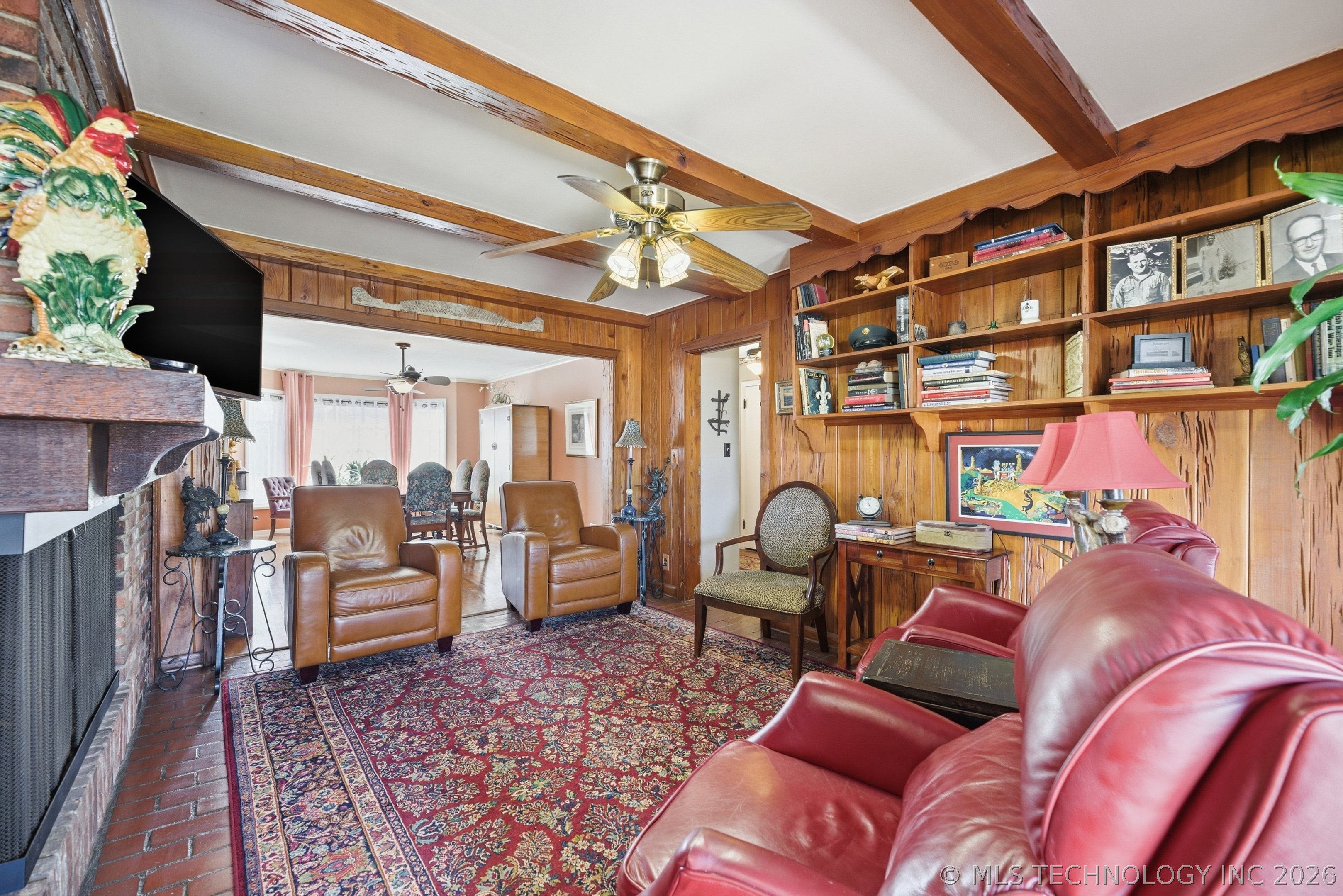 4209 E 40th Place Property Photo 6