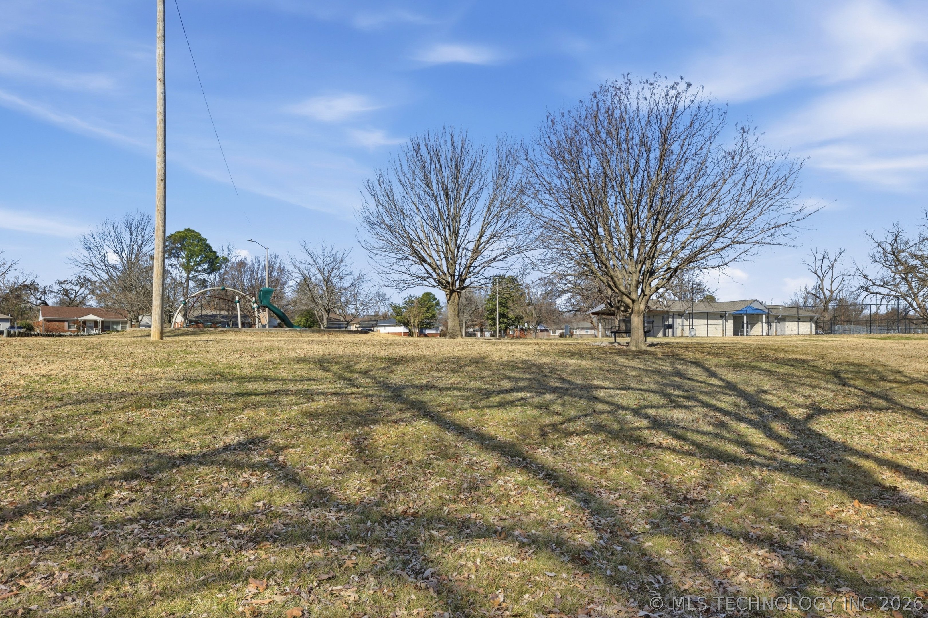 4209 E 40th Place Property Photo 22