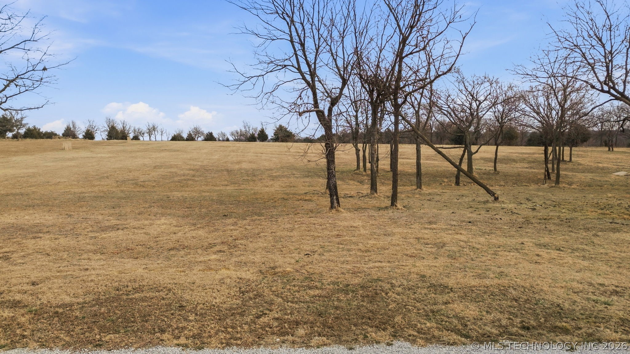 004 W 43rd Street N Property Photo 10