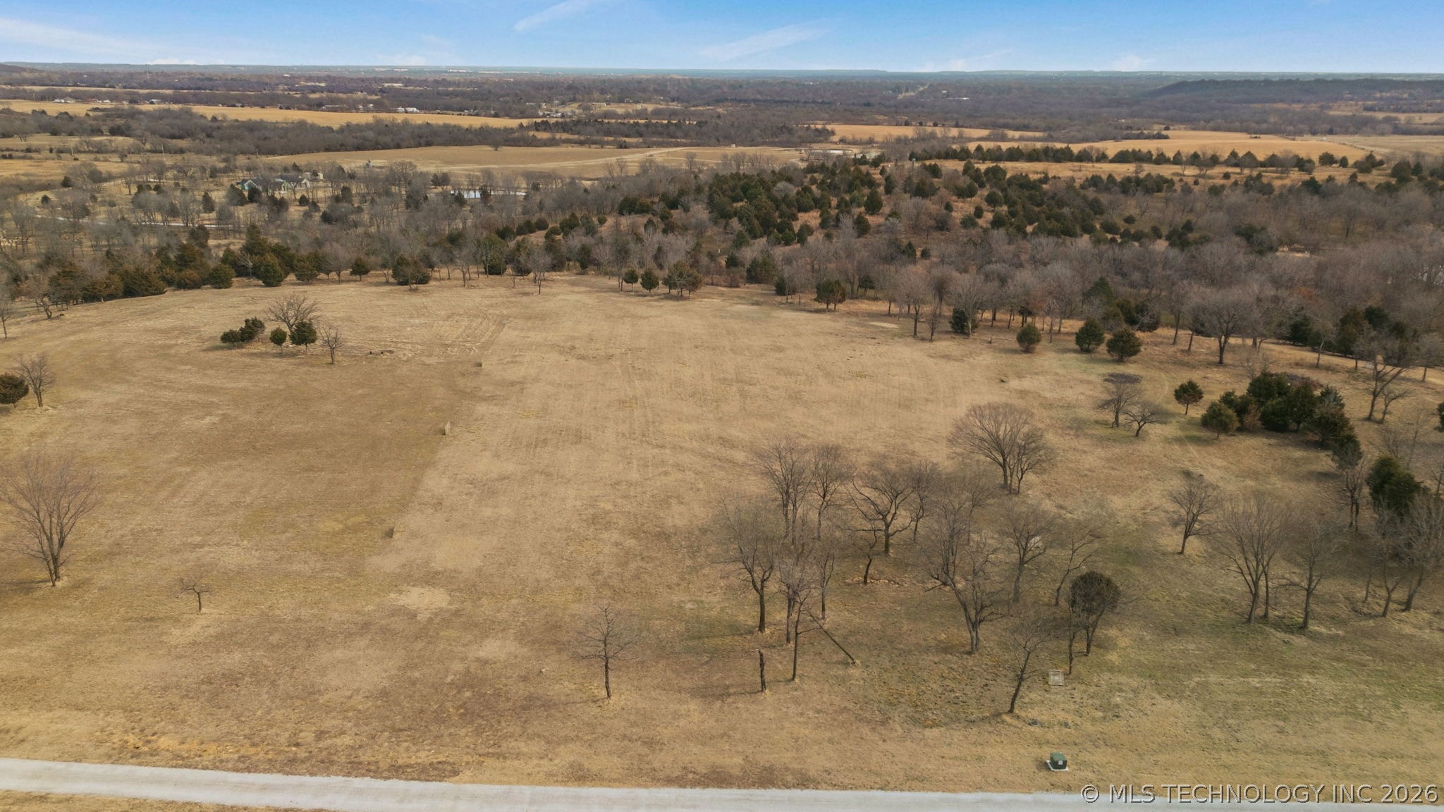 004 W 43rd Street N Property Photo 18