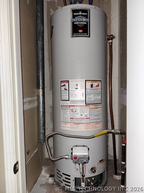 724 S Lake Avenue Property Photo 21