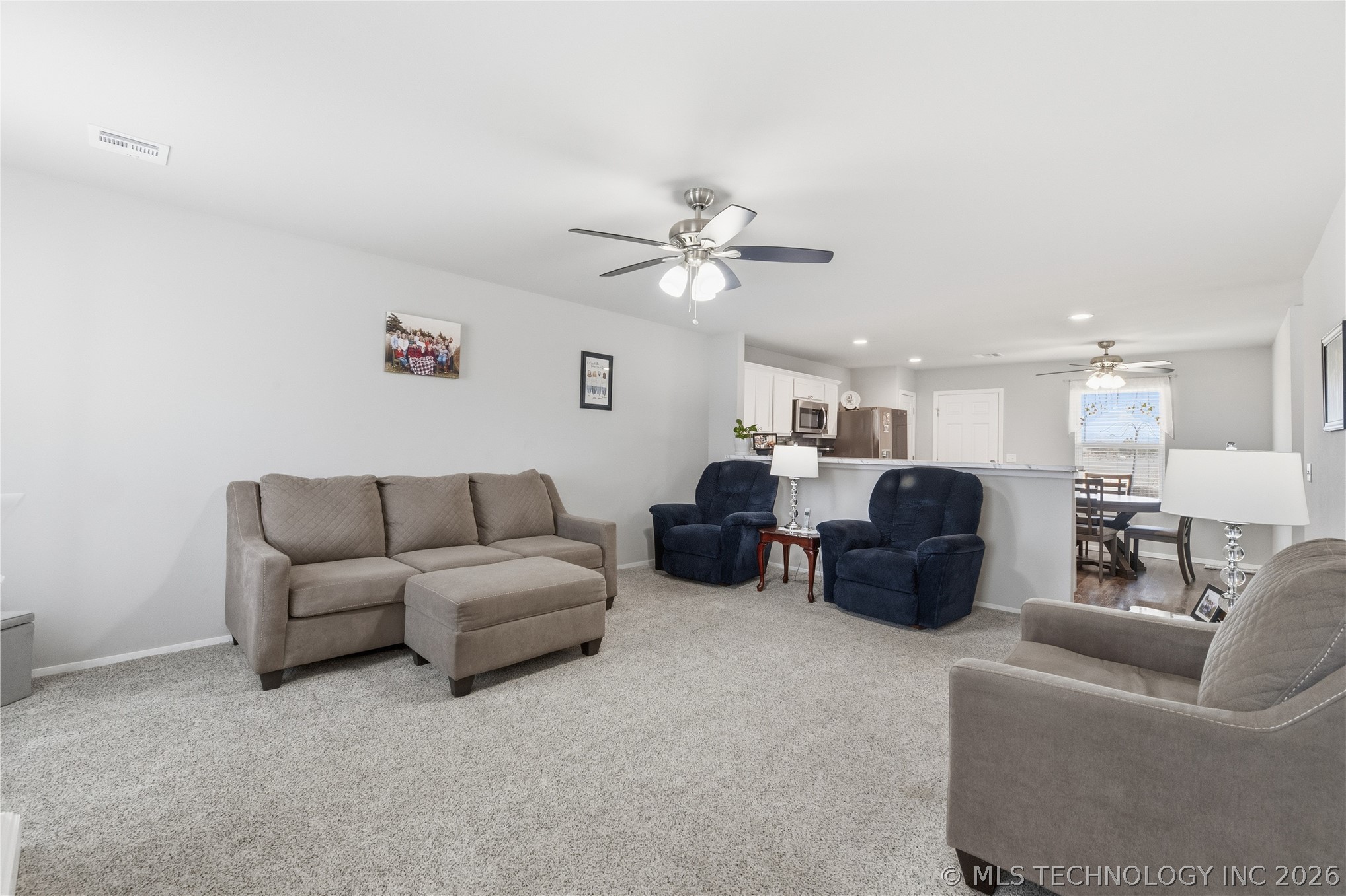 14437 N 76th East Avenue Property Photo 3