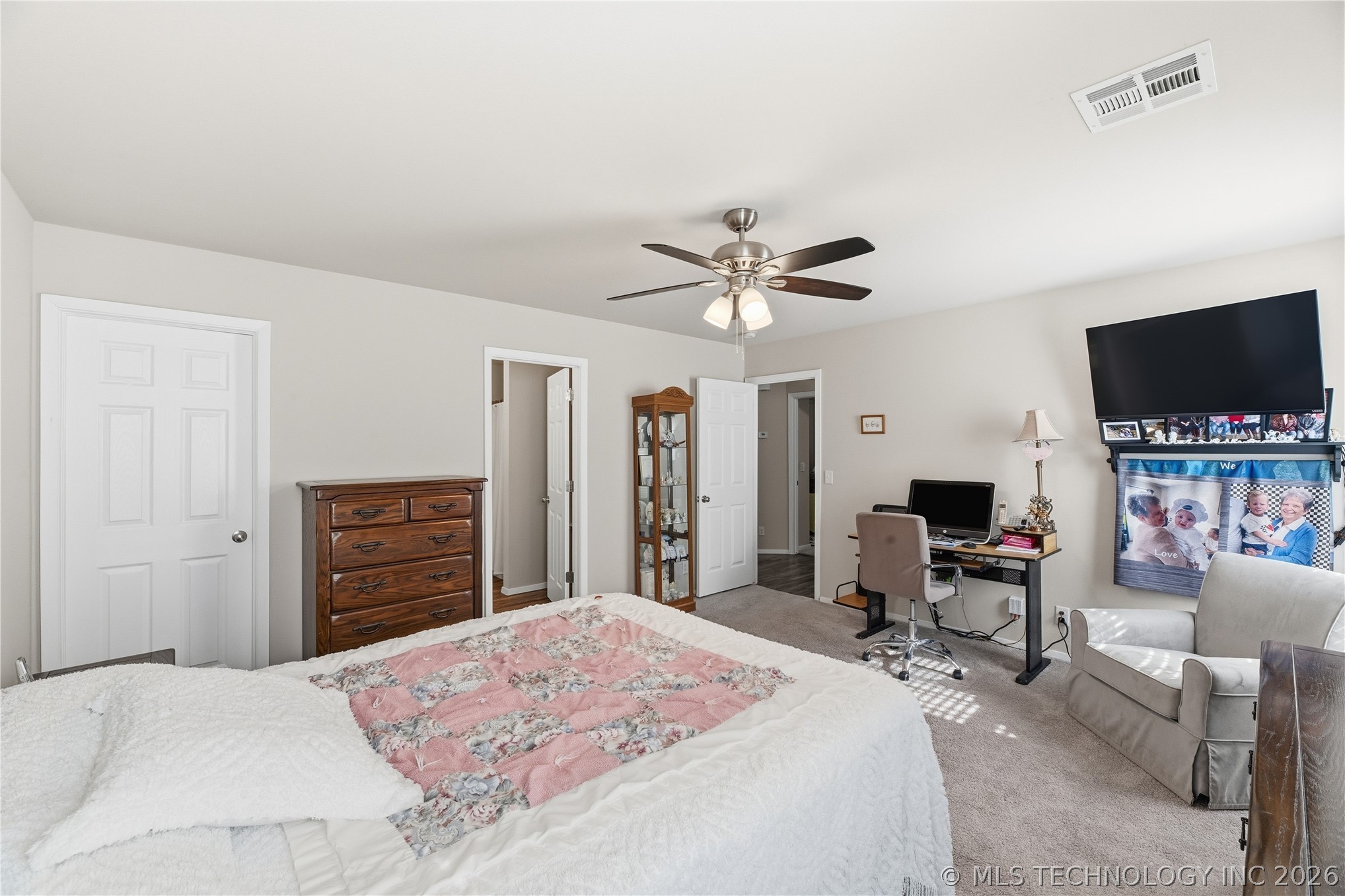 14437 N 76th East Avenue Property Photo 17