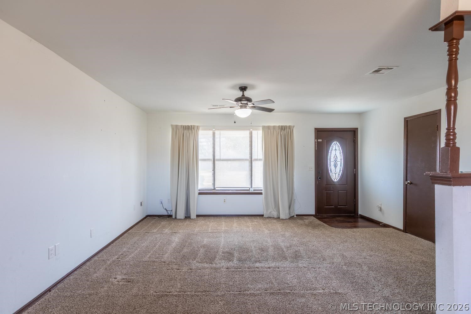 309 W Ford Property Photo 3