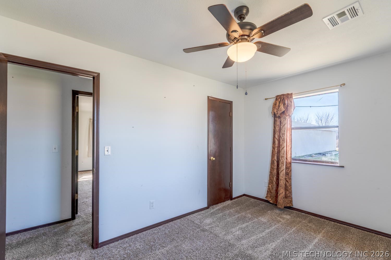 309 W Ford Property Photo 21