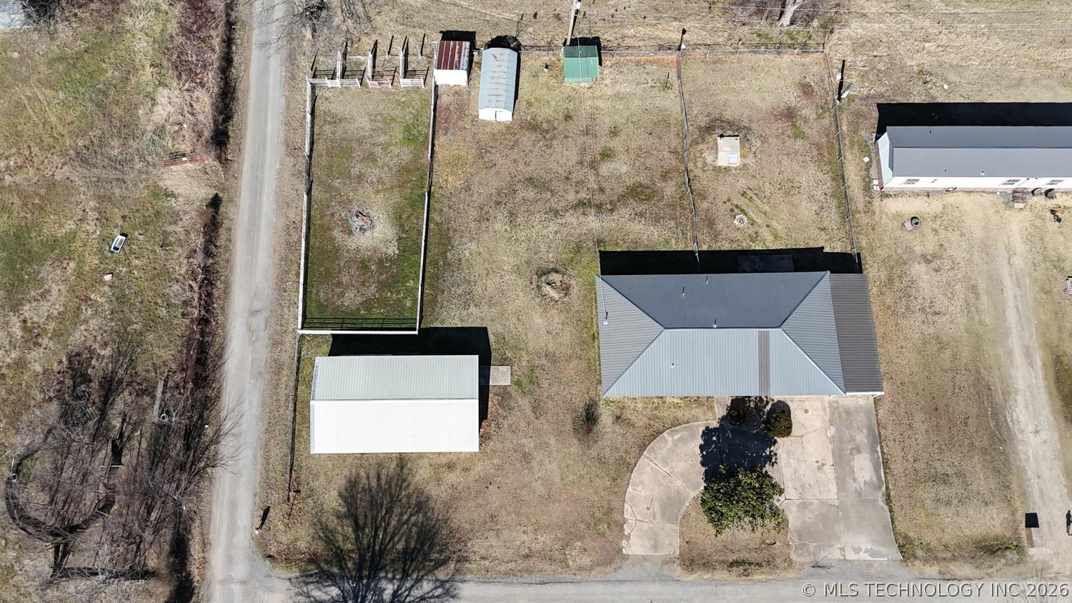 309 W Ford Property Photo 34