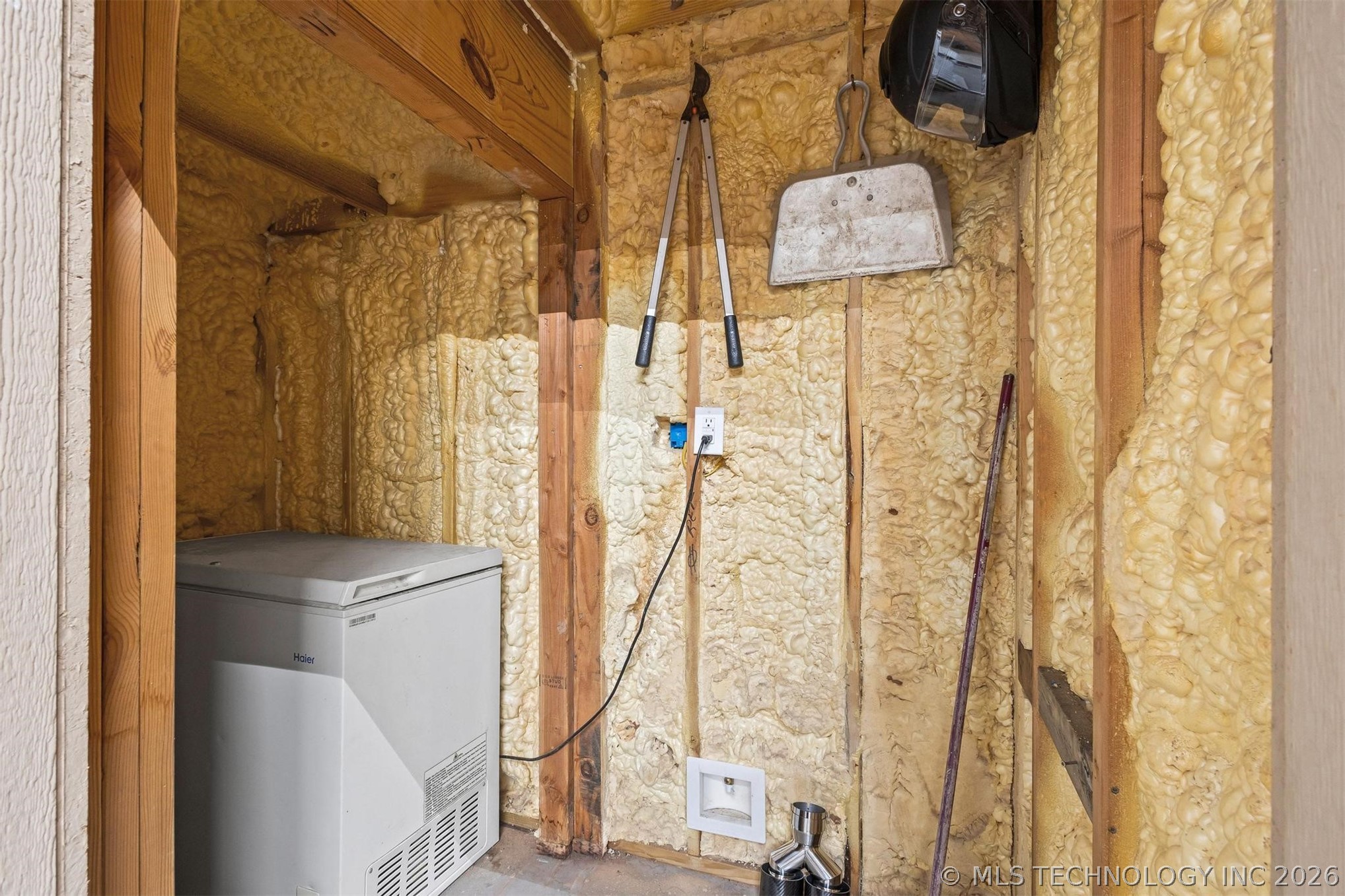 267 Long Beach Property Photo 14