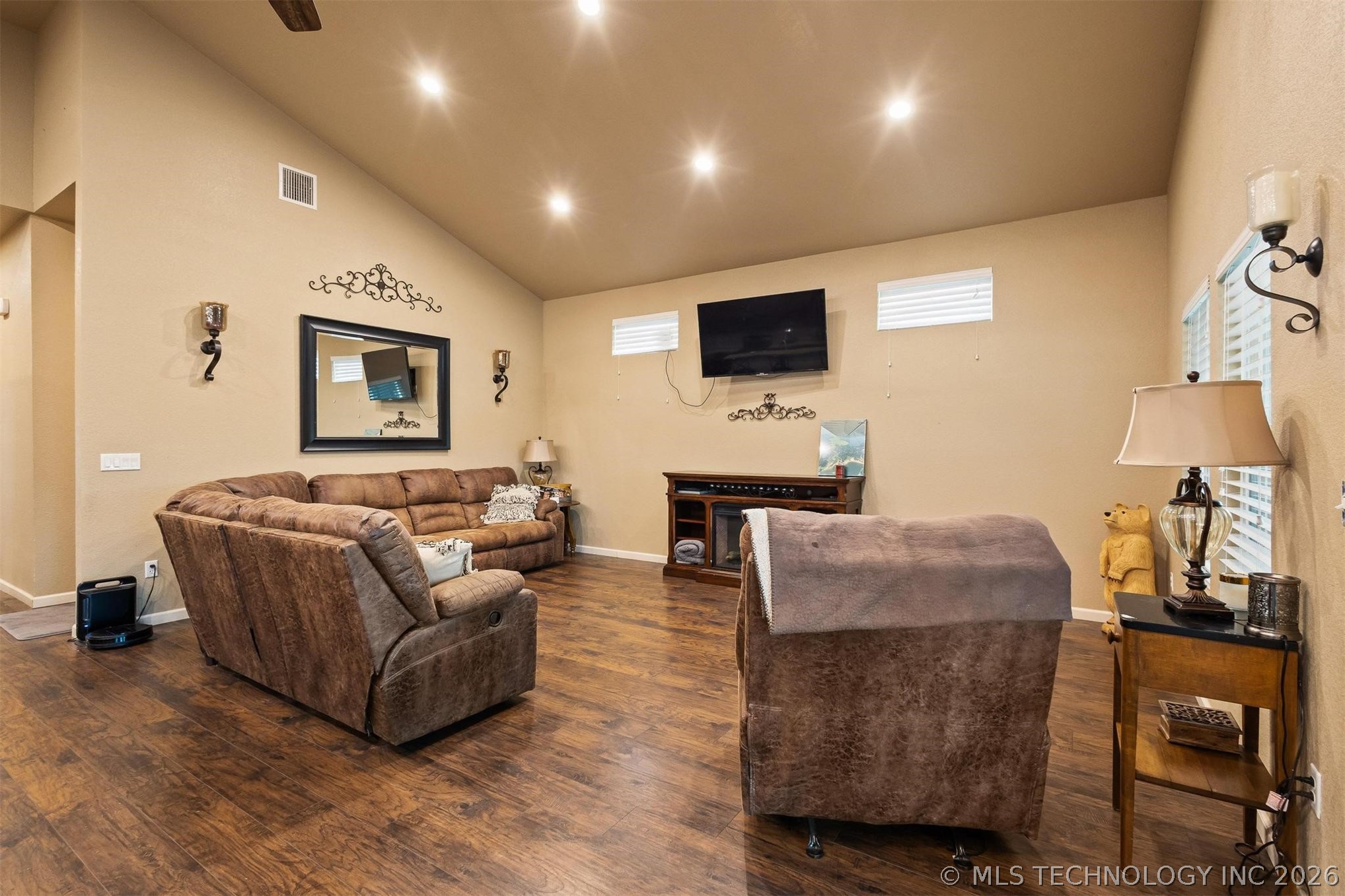 267 Long Beach Property Photo 23