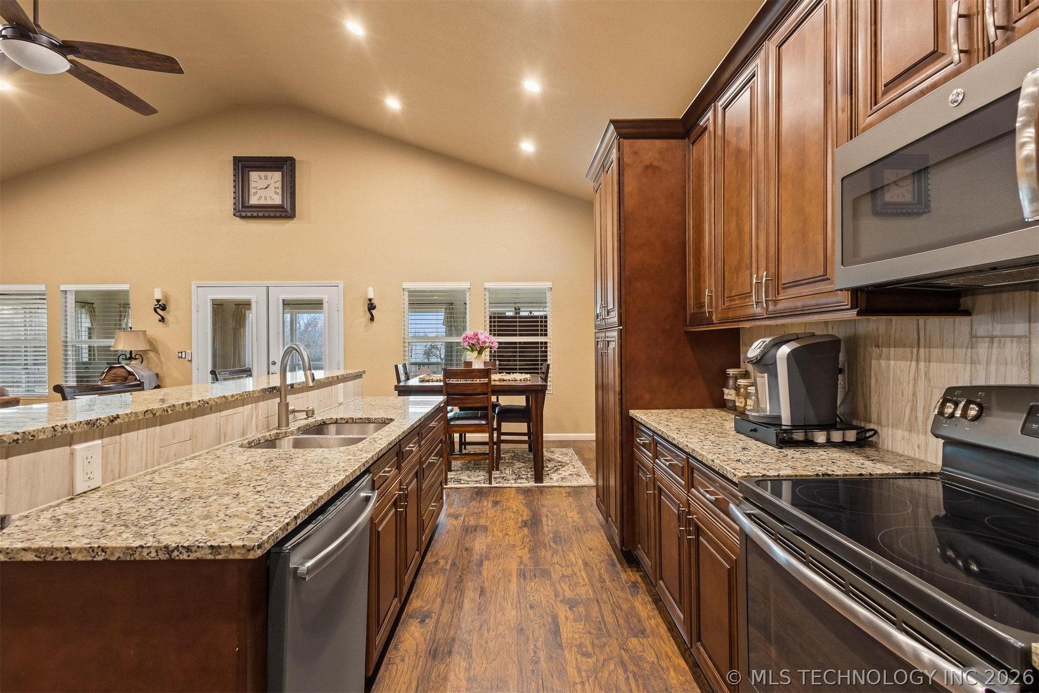 267 Long Beach Property Photo 29