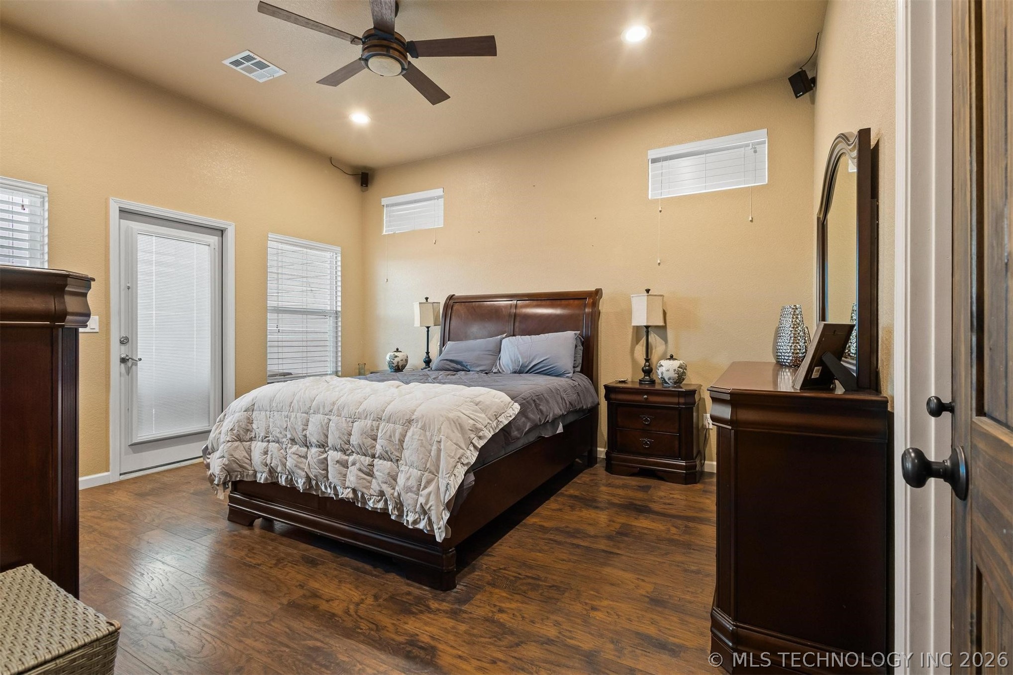 267 Long Beach Property Photo 35