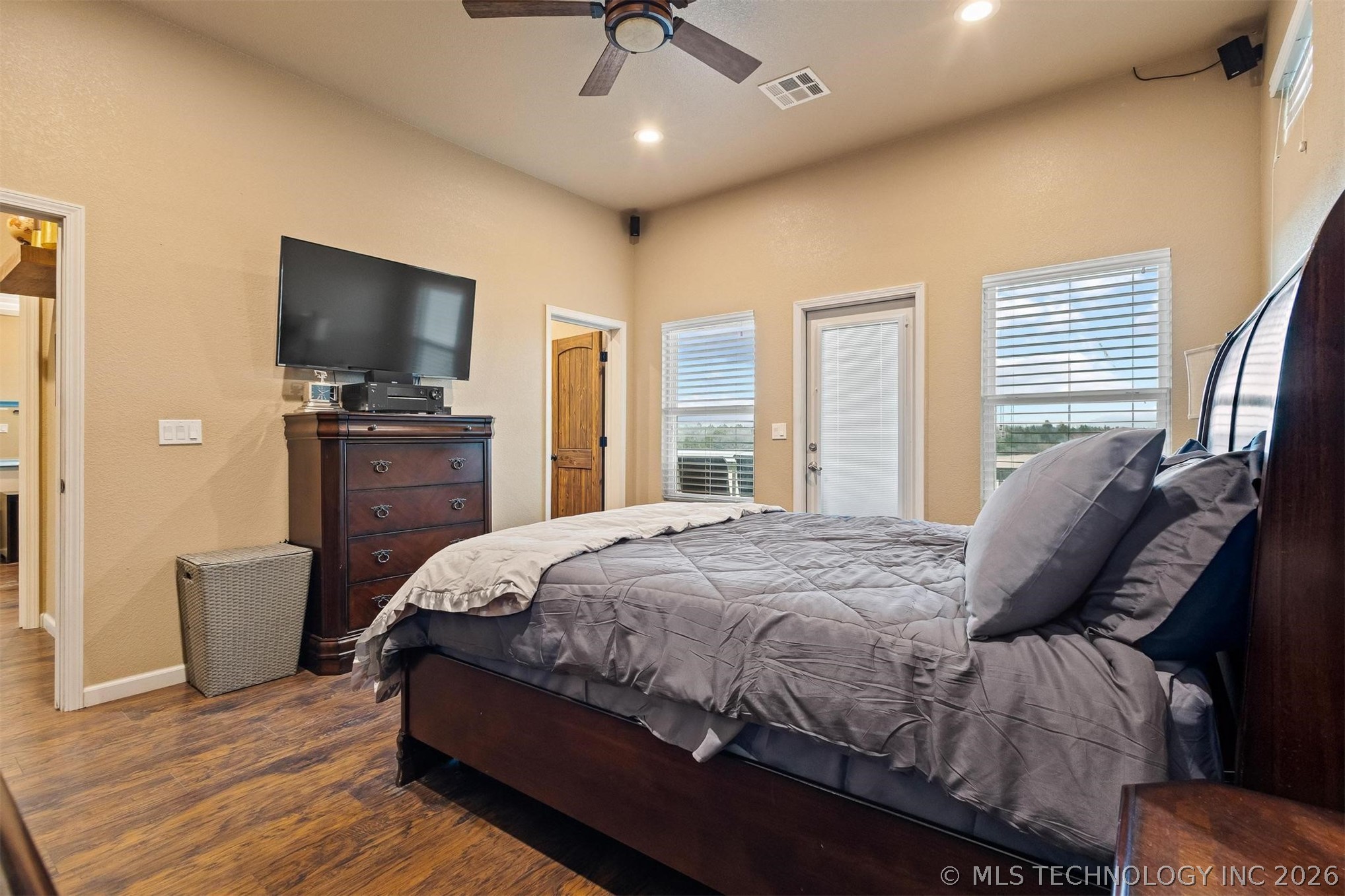 267 Long Beach Property Photo 36