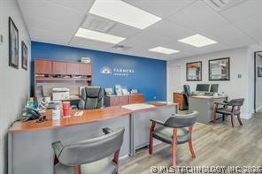 201 N Wood Drive Property Photo 3