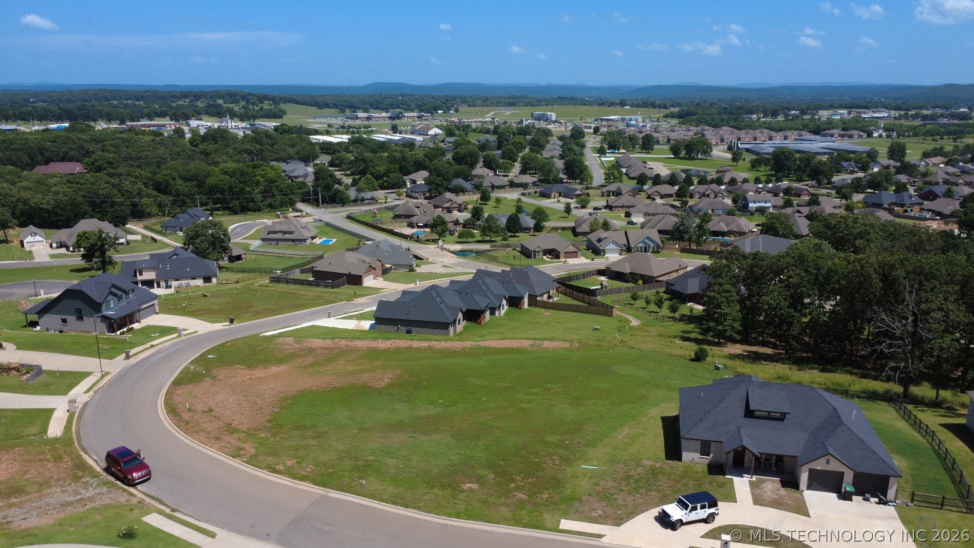 540 Woodlands Drive Property Photo 1