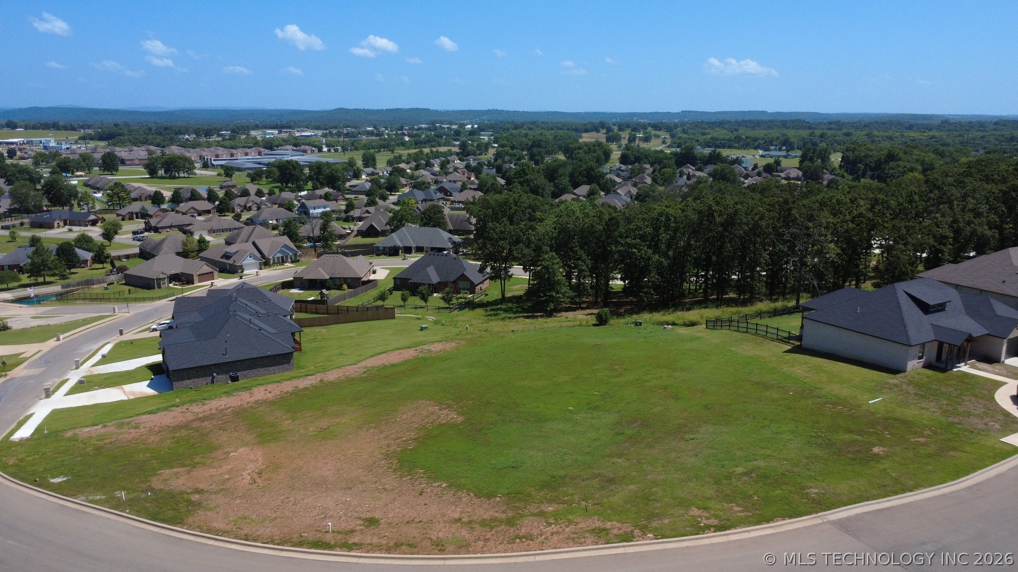 540 Woodlands Drive Property Photo 4