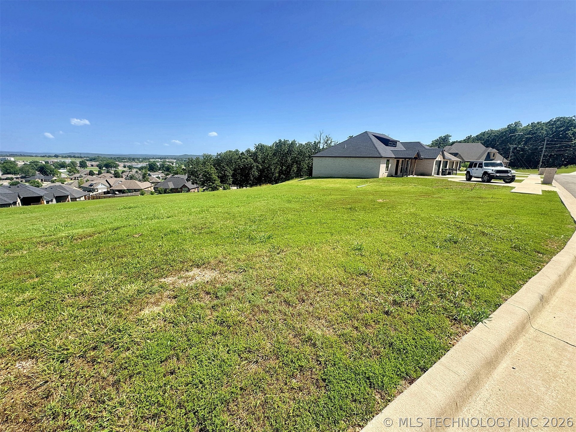 540 Woodlands Drive Property Photo 15