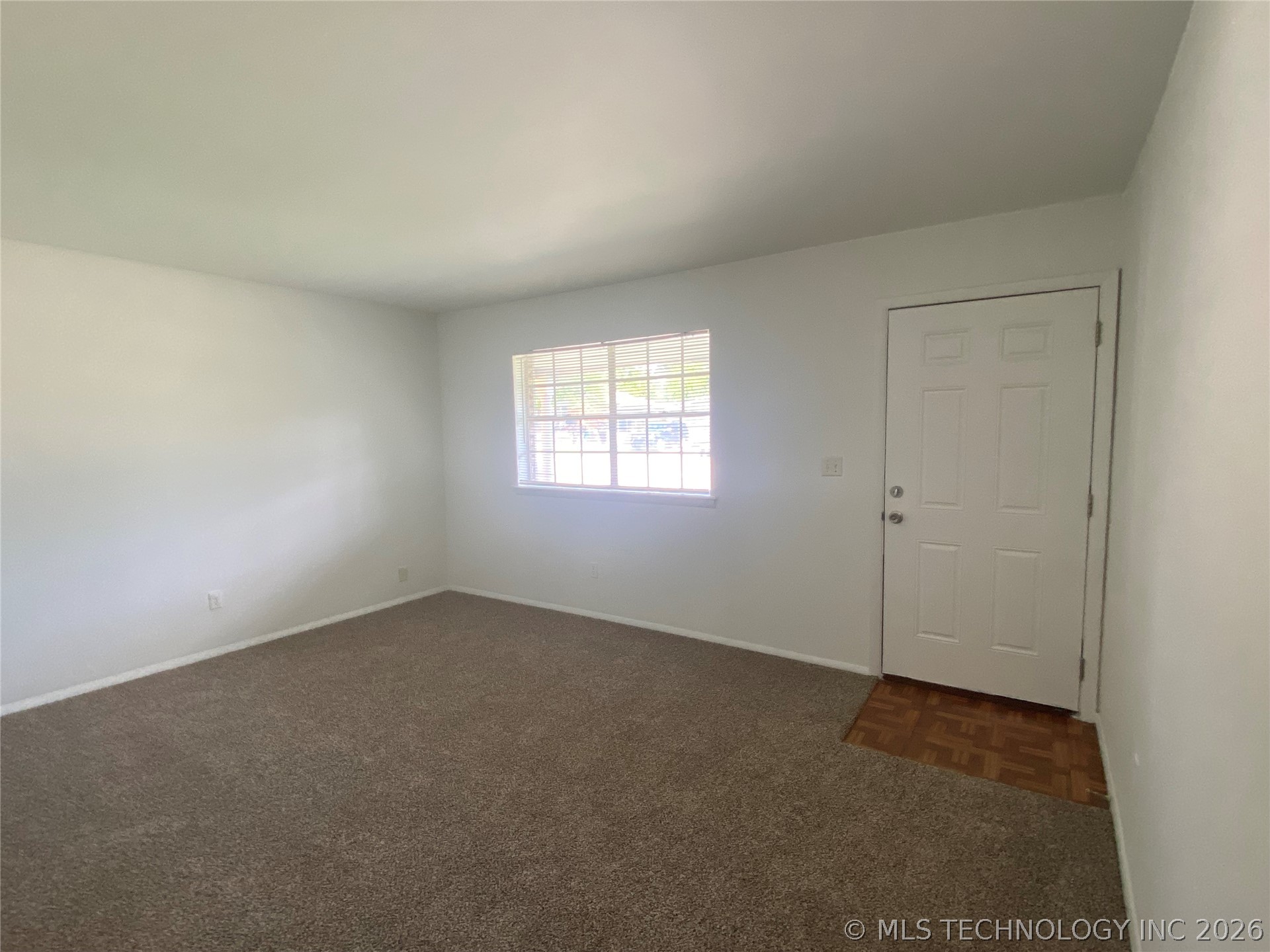 1544 S 67th East Avenue Property Photo 2