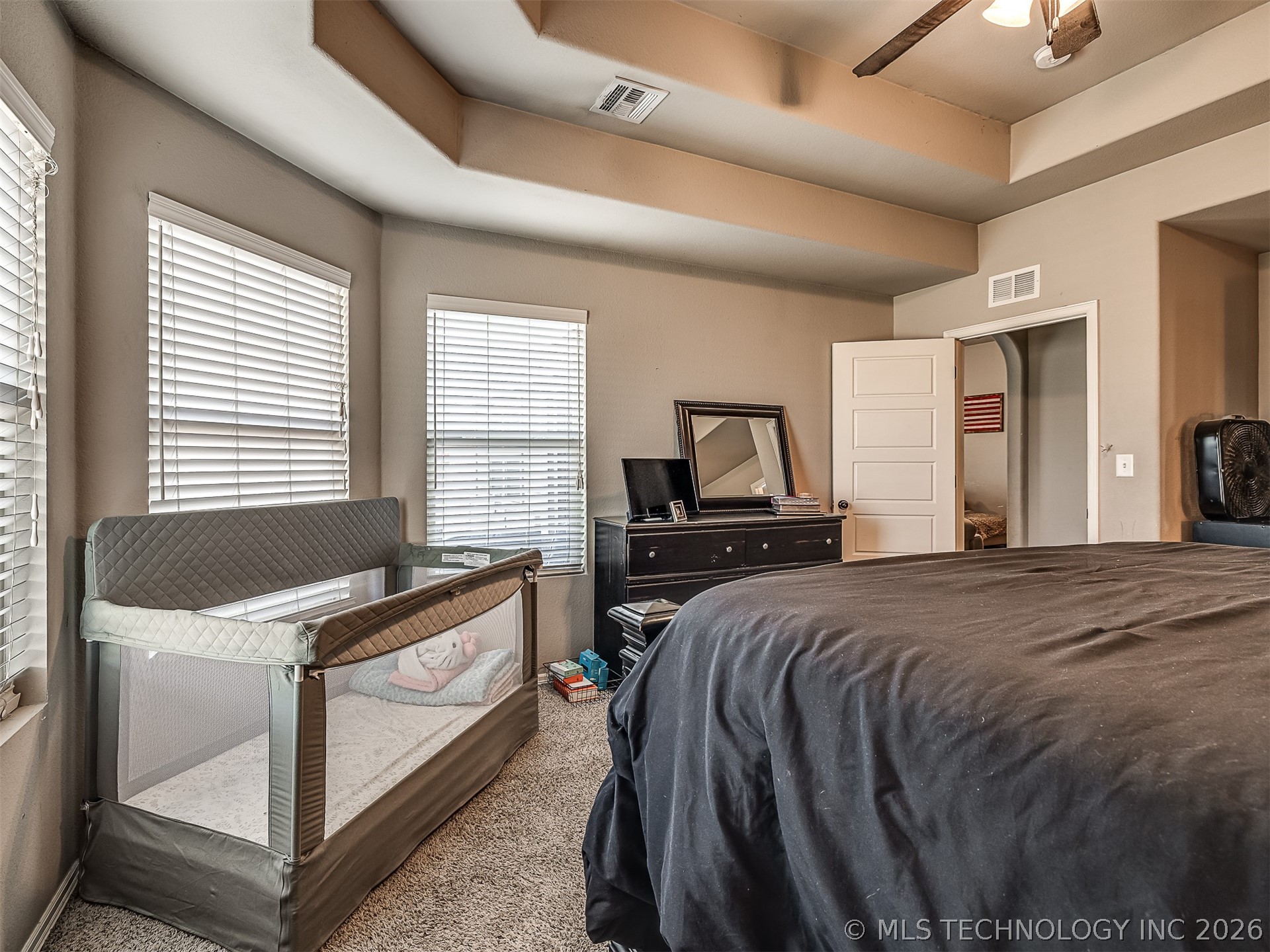 13307 S 21st Place Property Photo 29