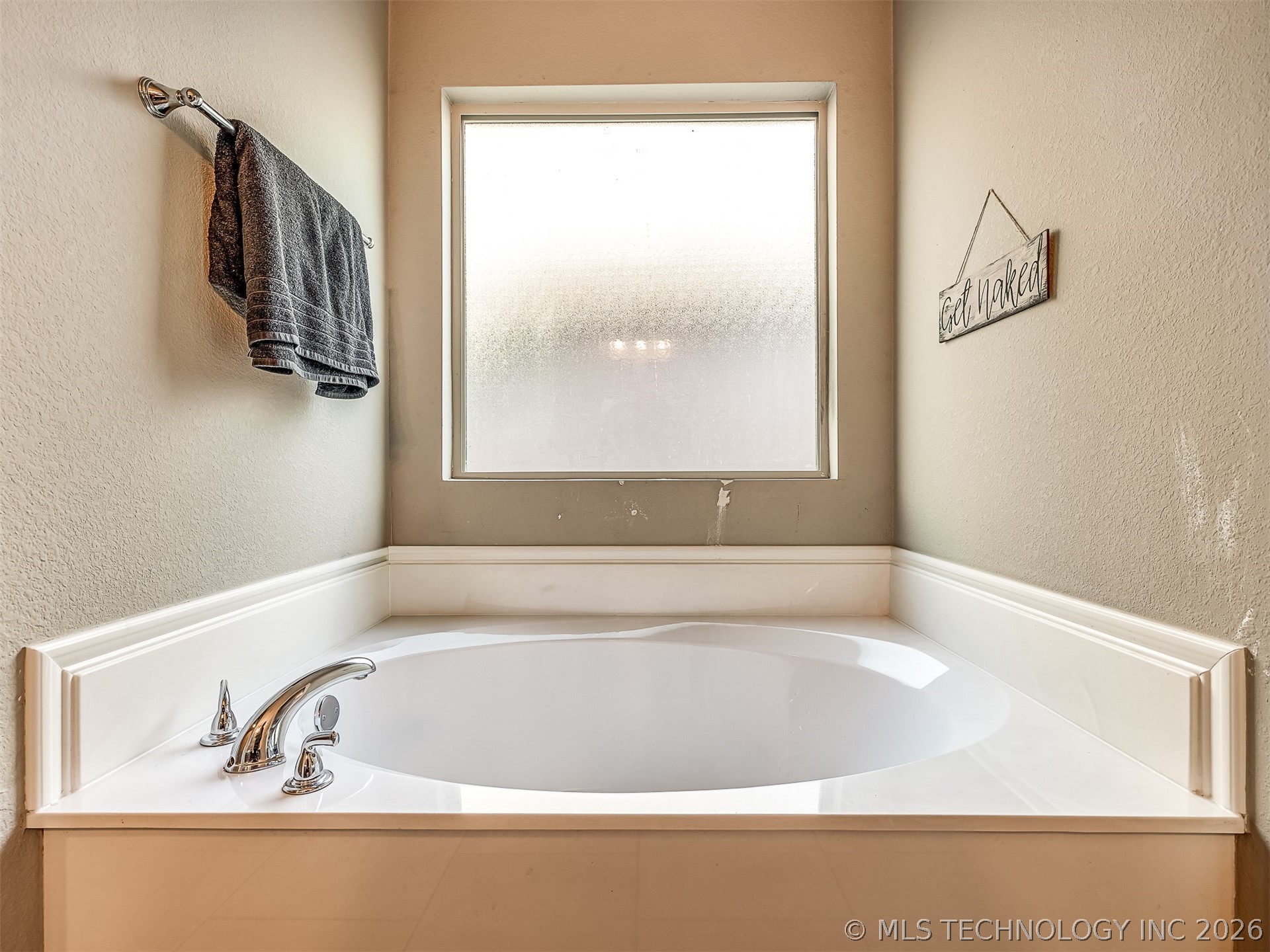 13307 S 21st Place Property Photo 35