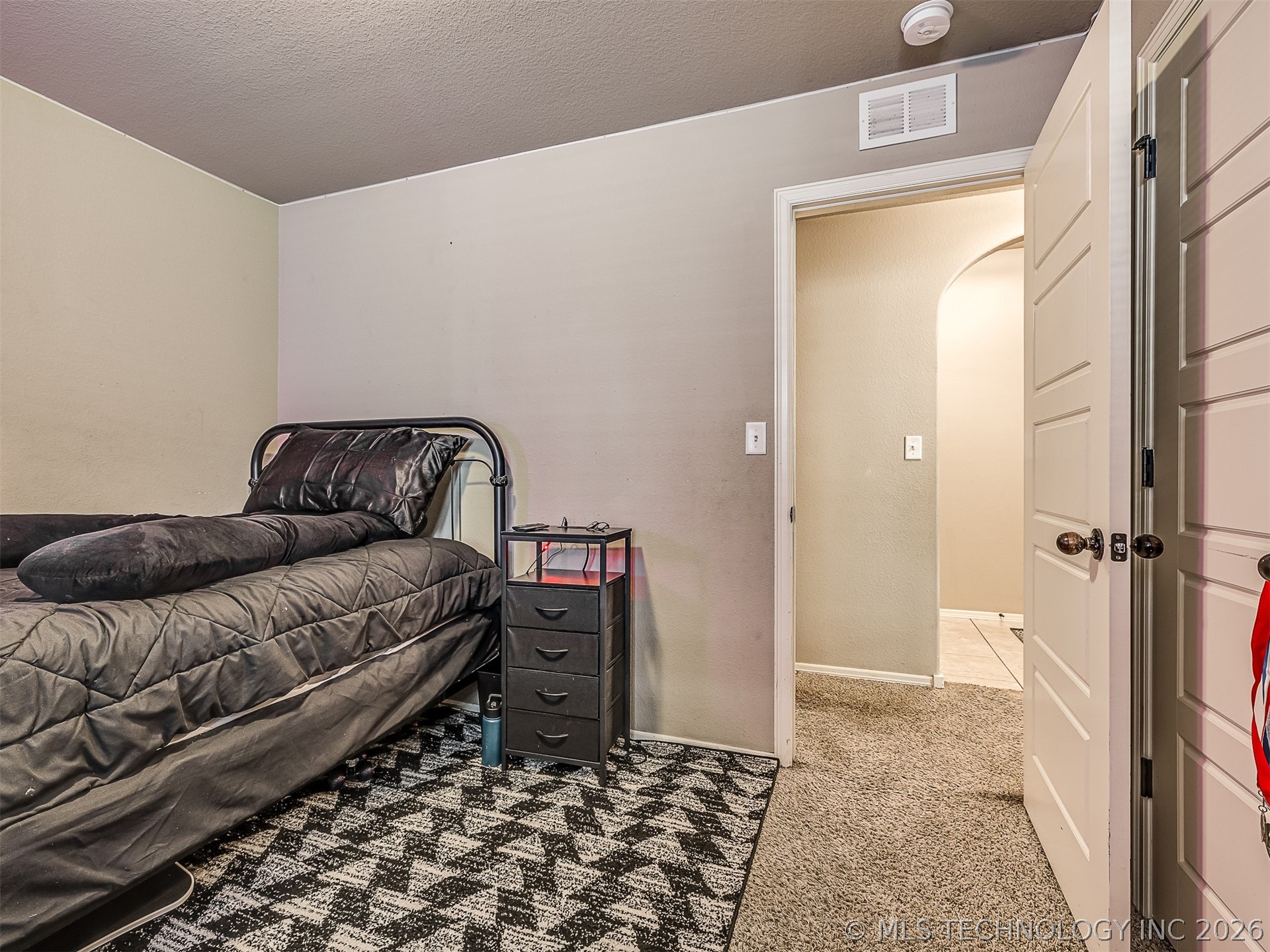 13307 S 21st Place Property Photo 41