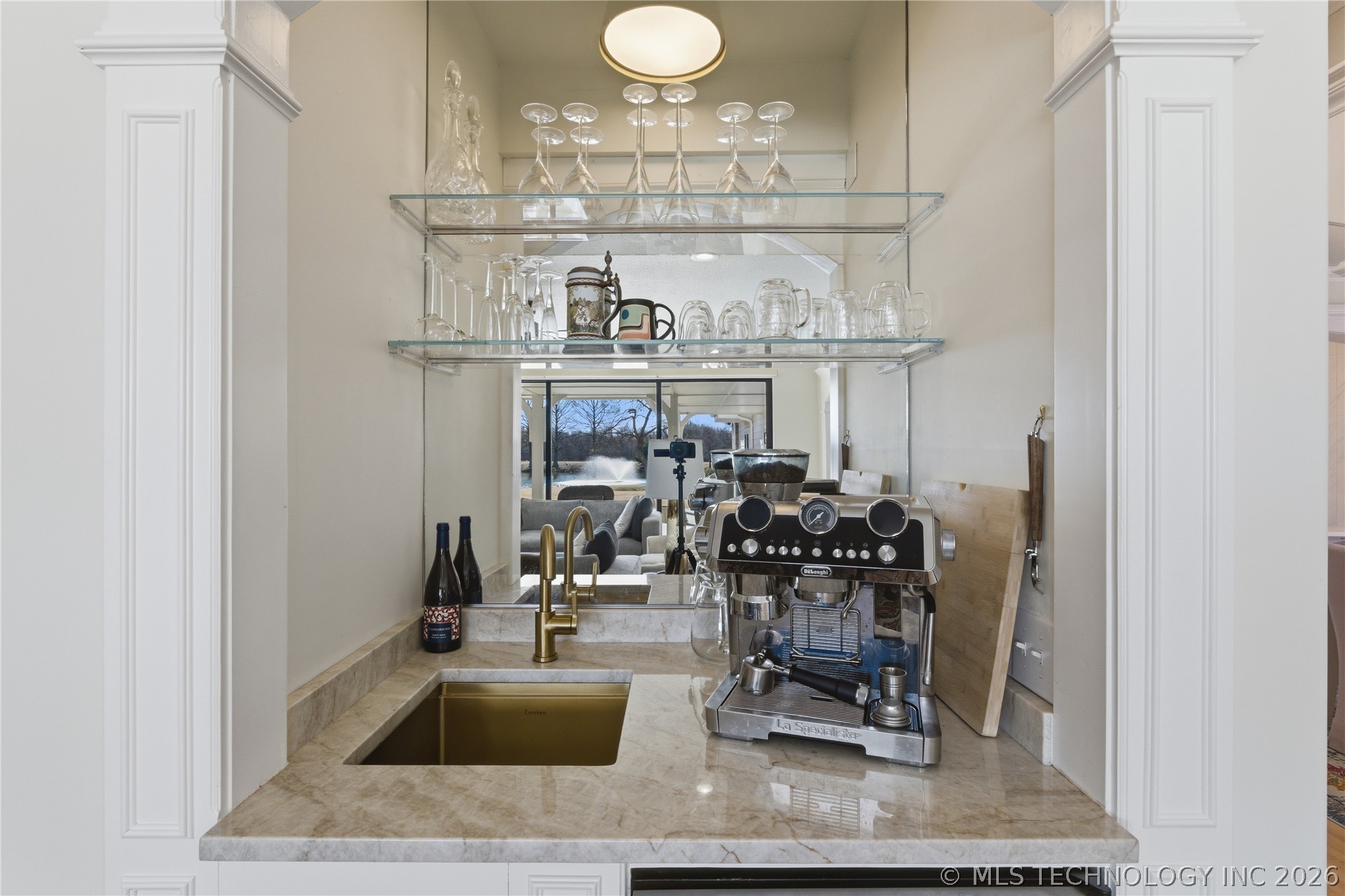 11938 S Canton Avenue Property Photo 7