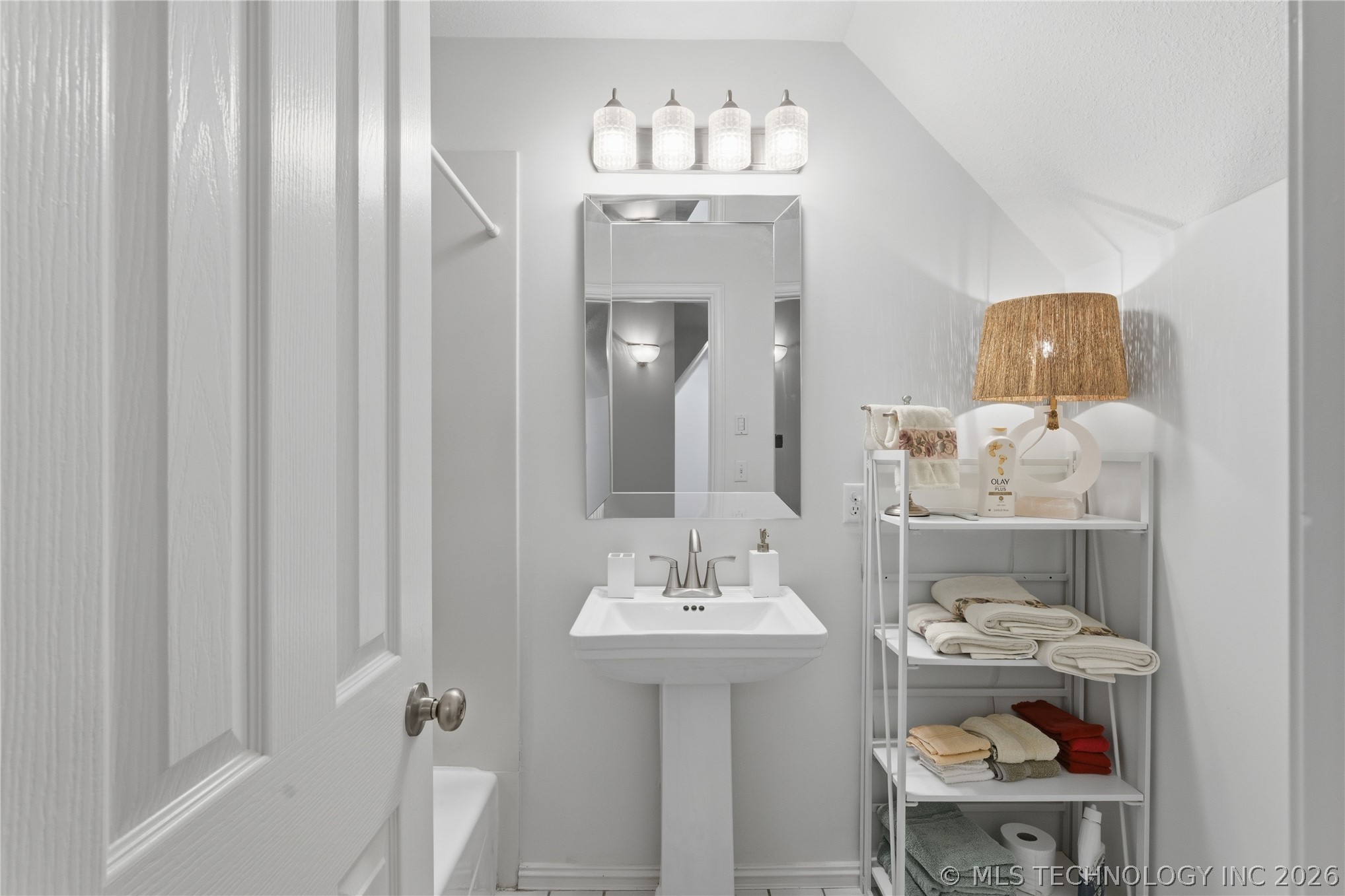 11938 S Canton Avenue Property Photo 33