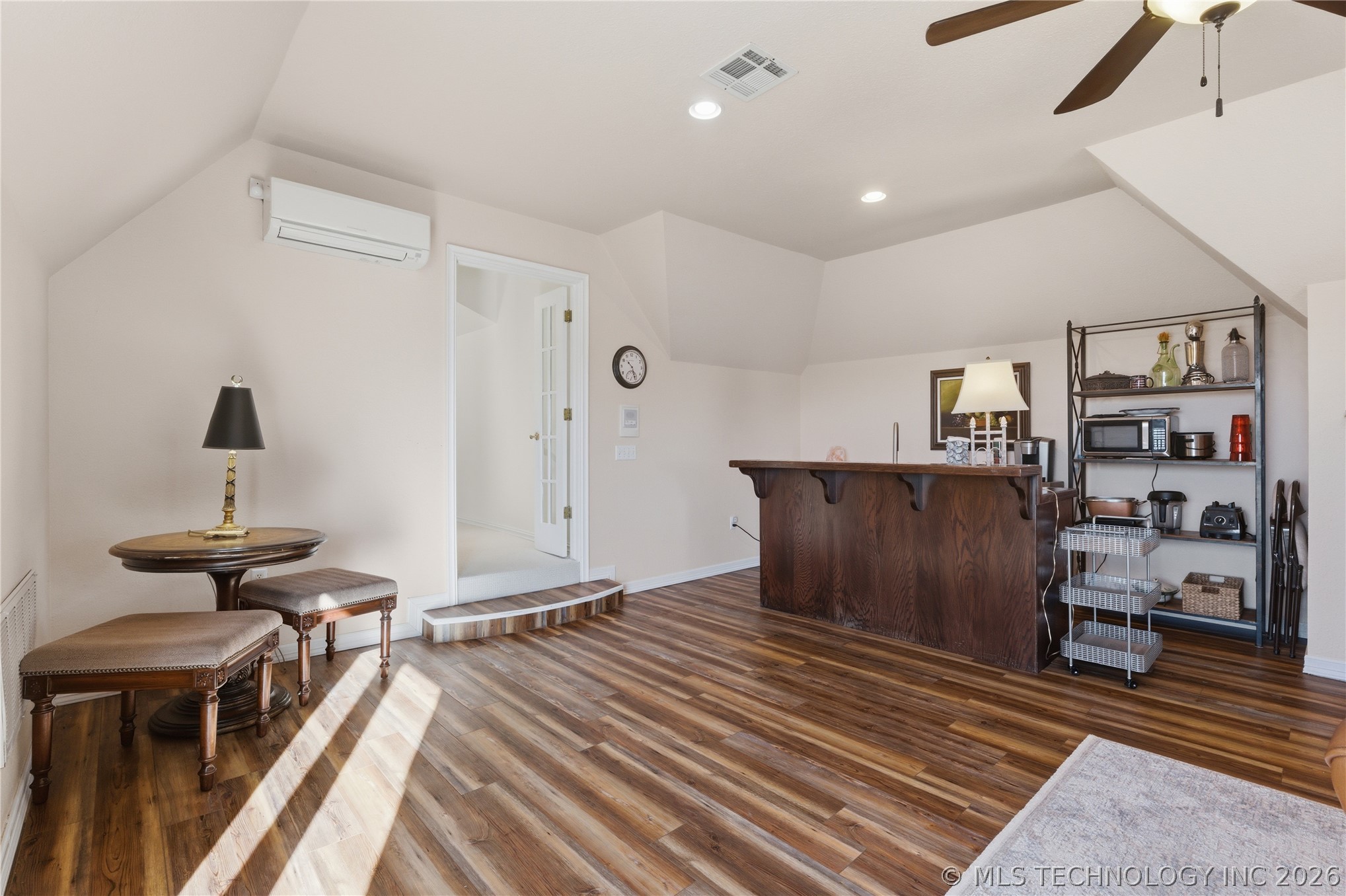 11938 S Canton Avenue Property Photo 38