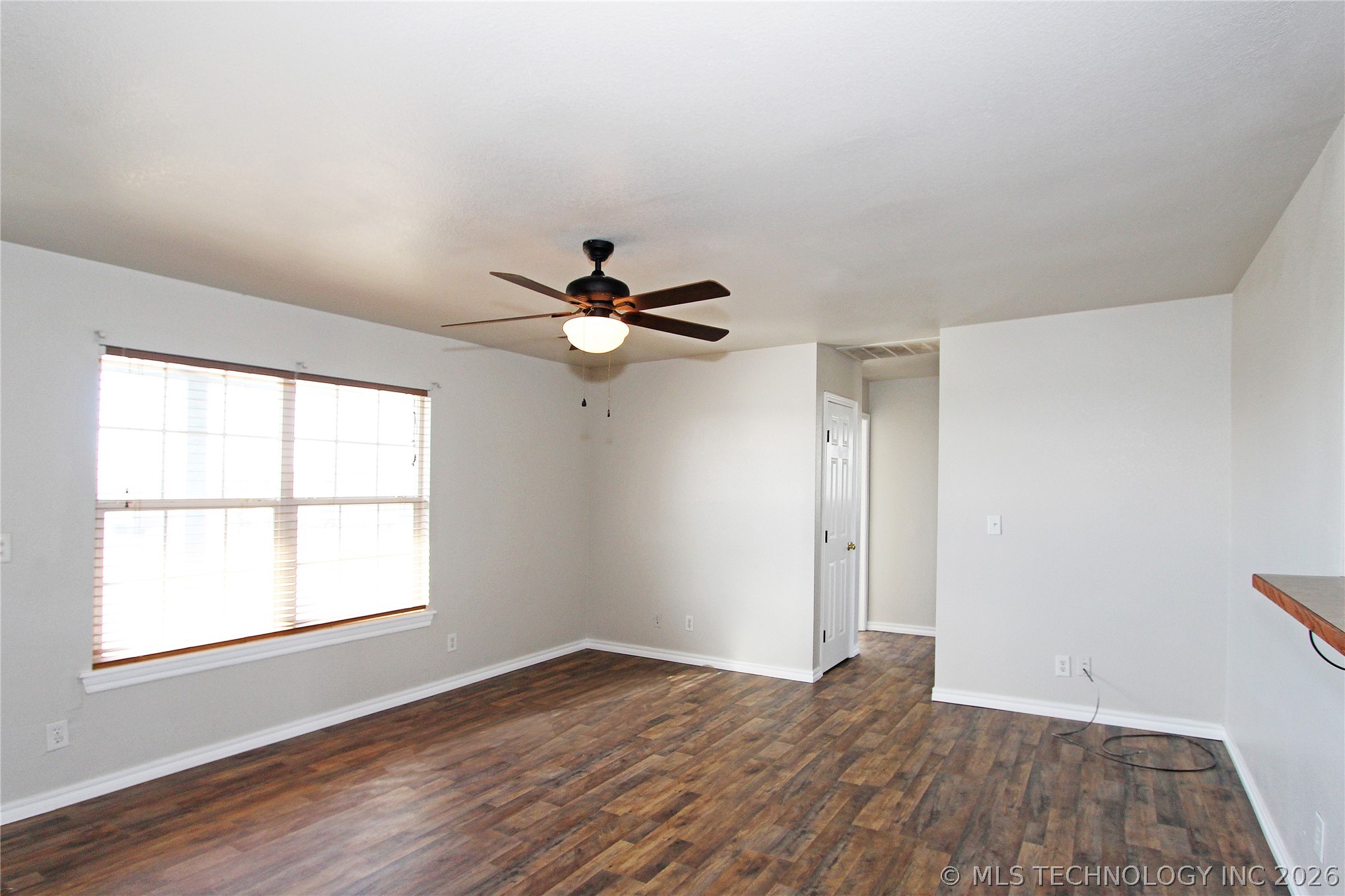 398186 W 3230 Drive Property Photo 7