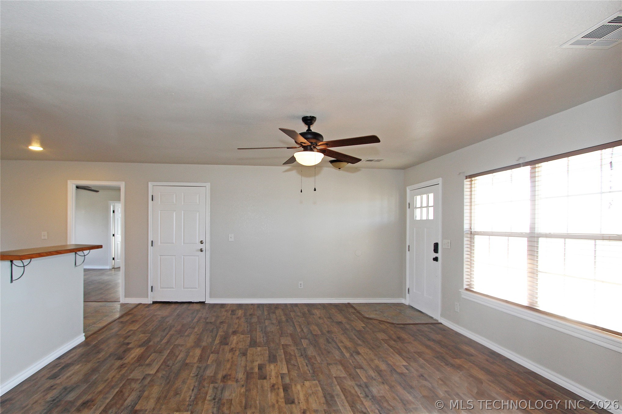 398186 W 3230 Drive Property Photo 8