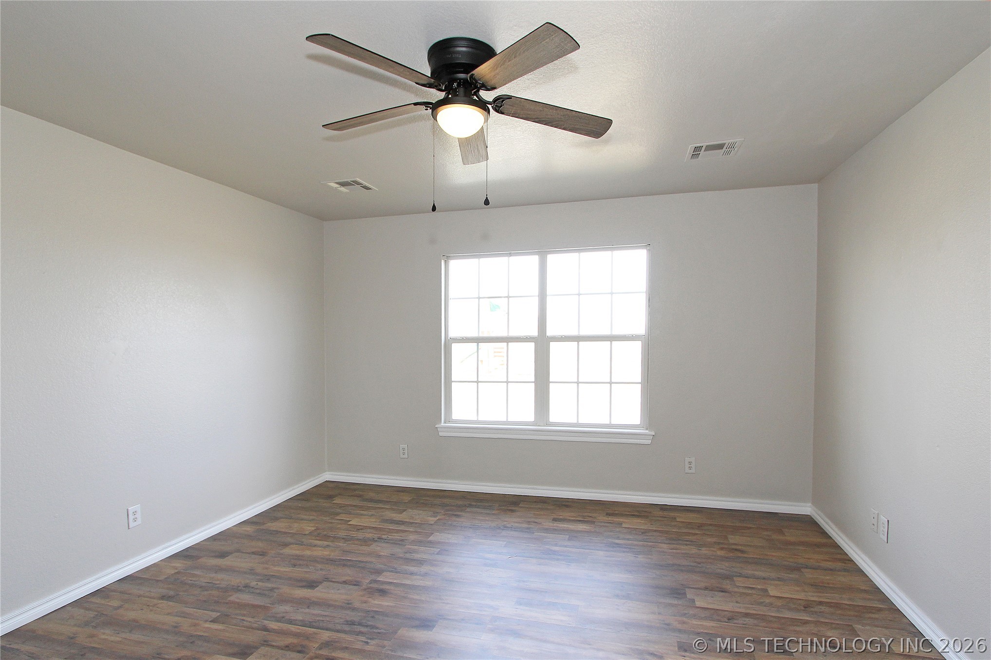 398186 W 3230 Drive Property Photo 18