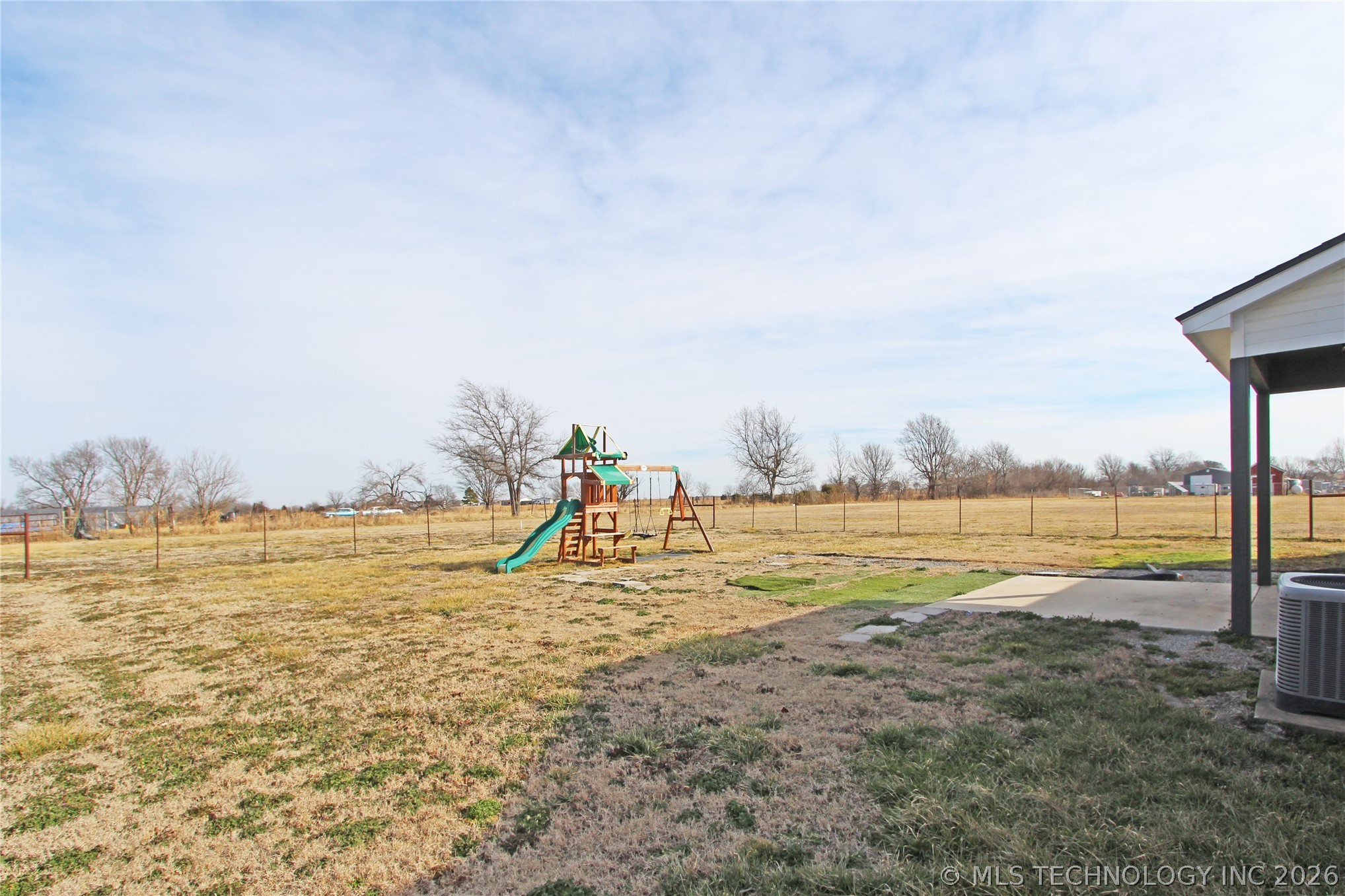 398186 W 3230 Drive Property Photo 32