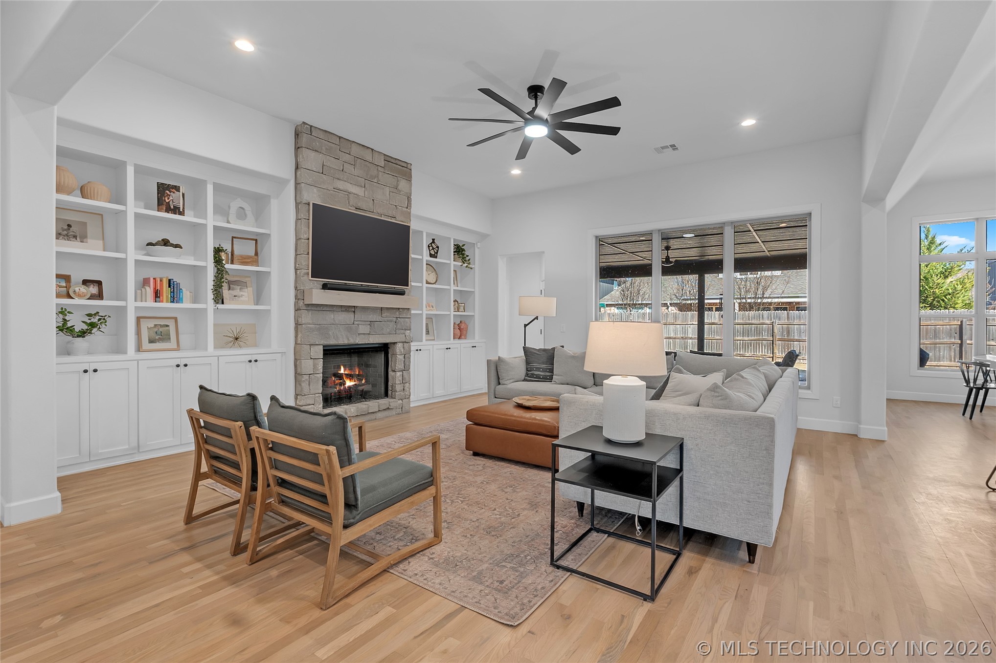 5327 E 124th Place S Property Photo 2