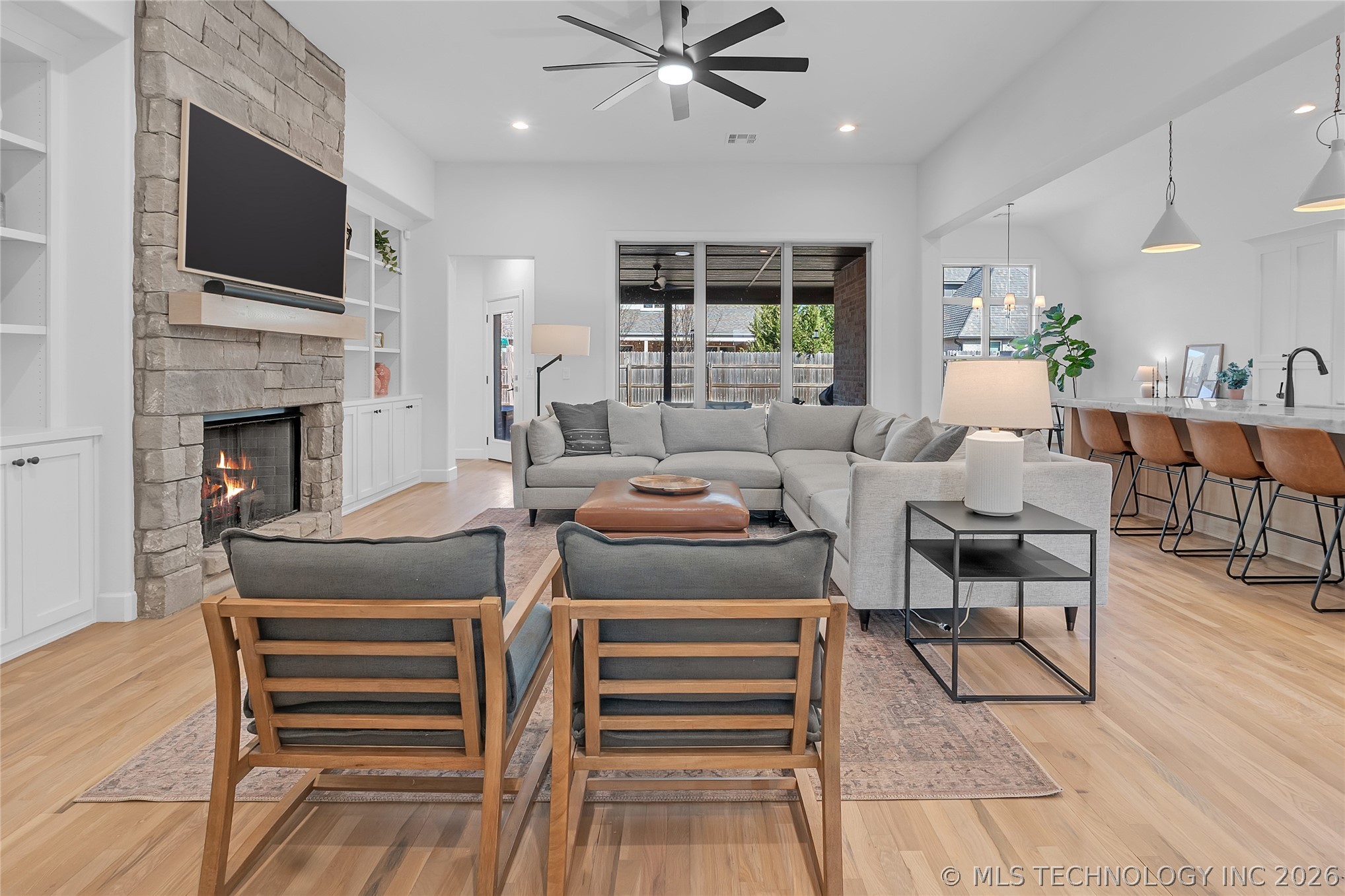 5327 E 124th Place S Property Photo 3