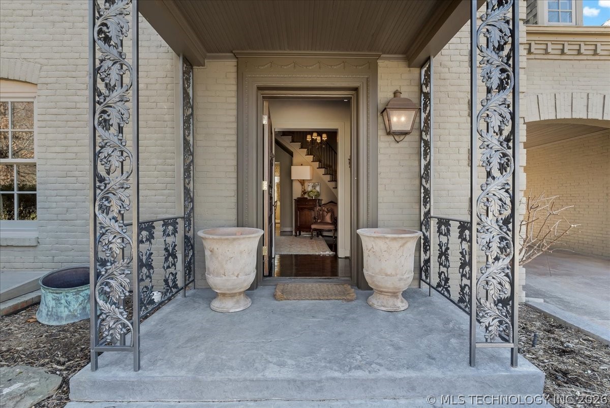 2216 E 29th Street Property Photo 4