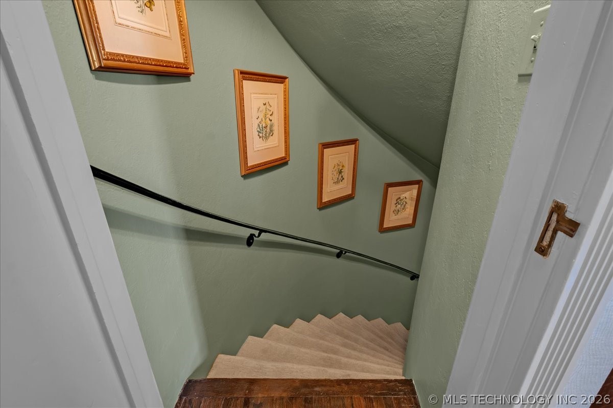 2216 E 29th Street Property Photo 29