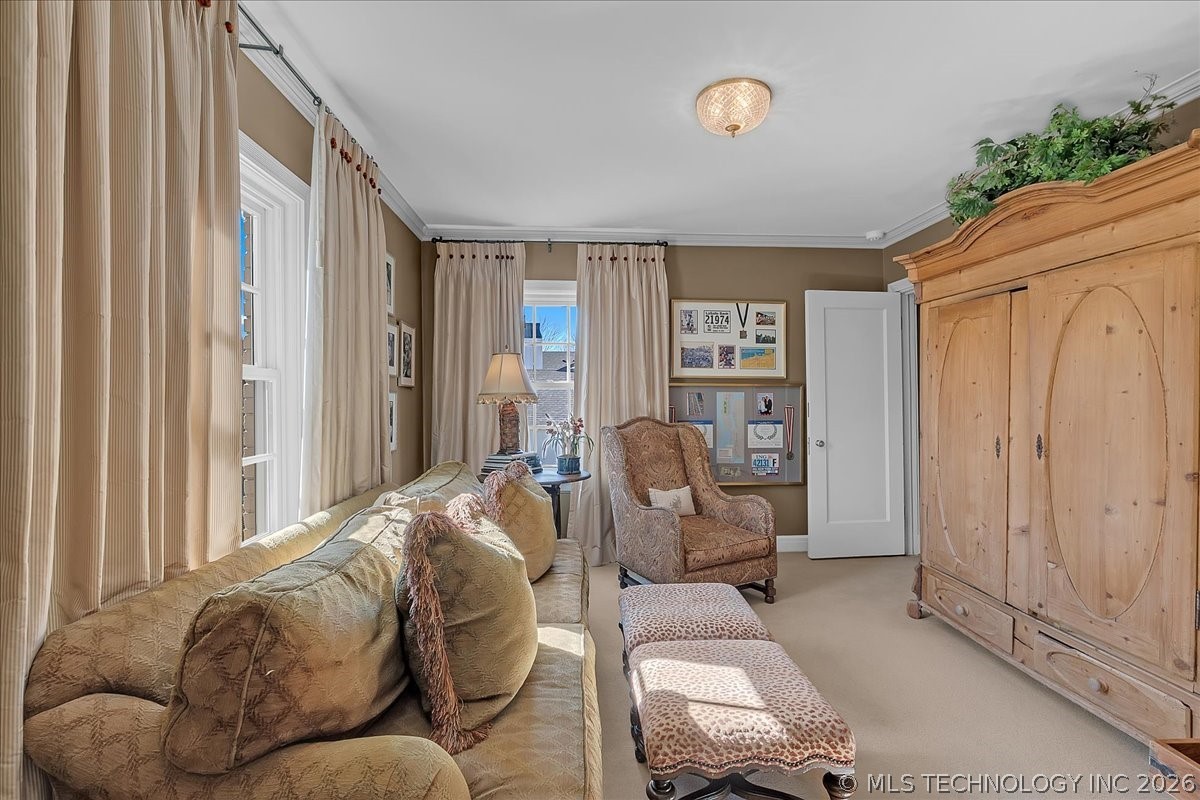 2216 E 29th Street Property Photo 58