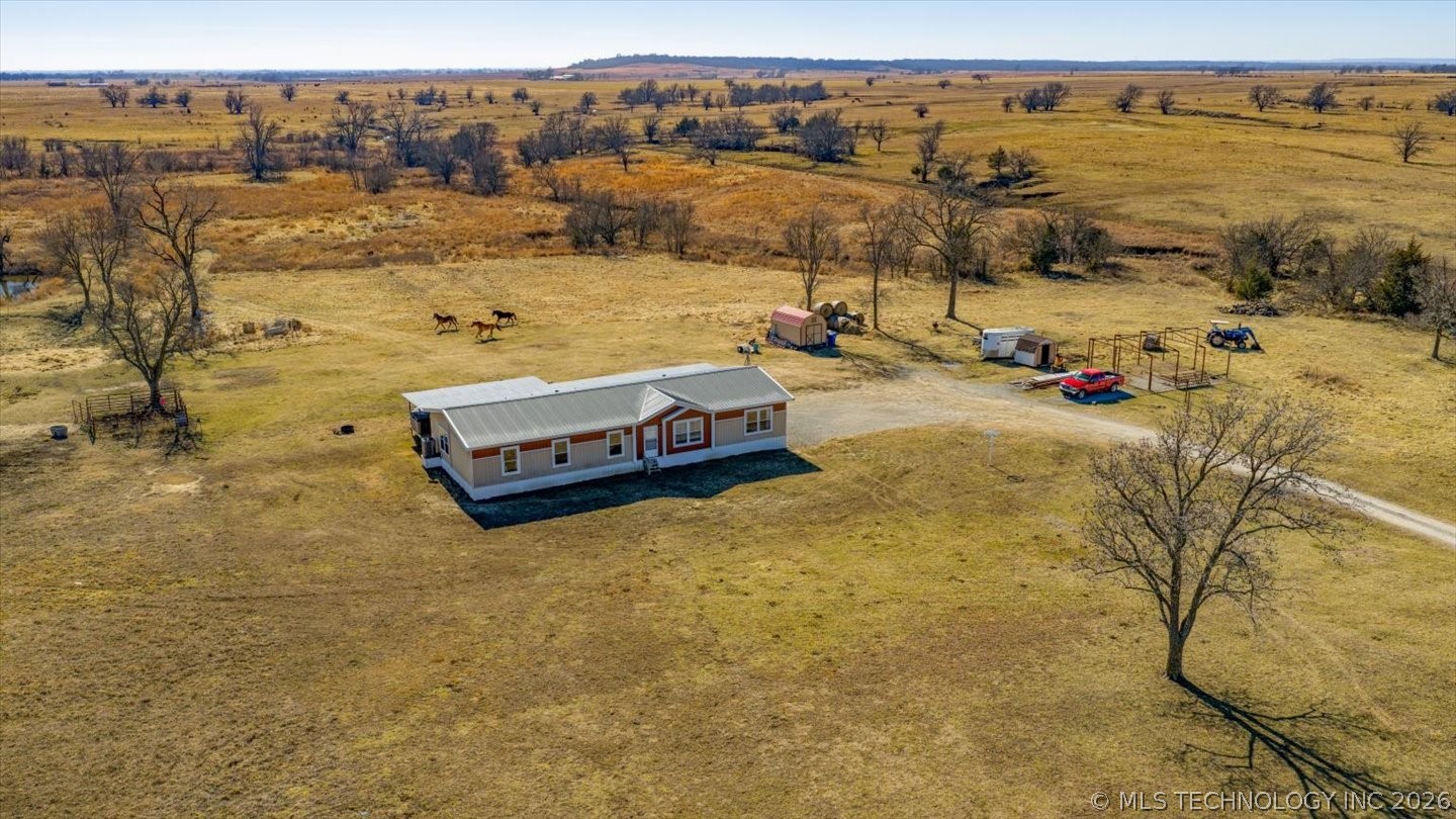 402575 W 700 Road Property Photo 32