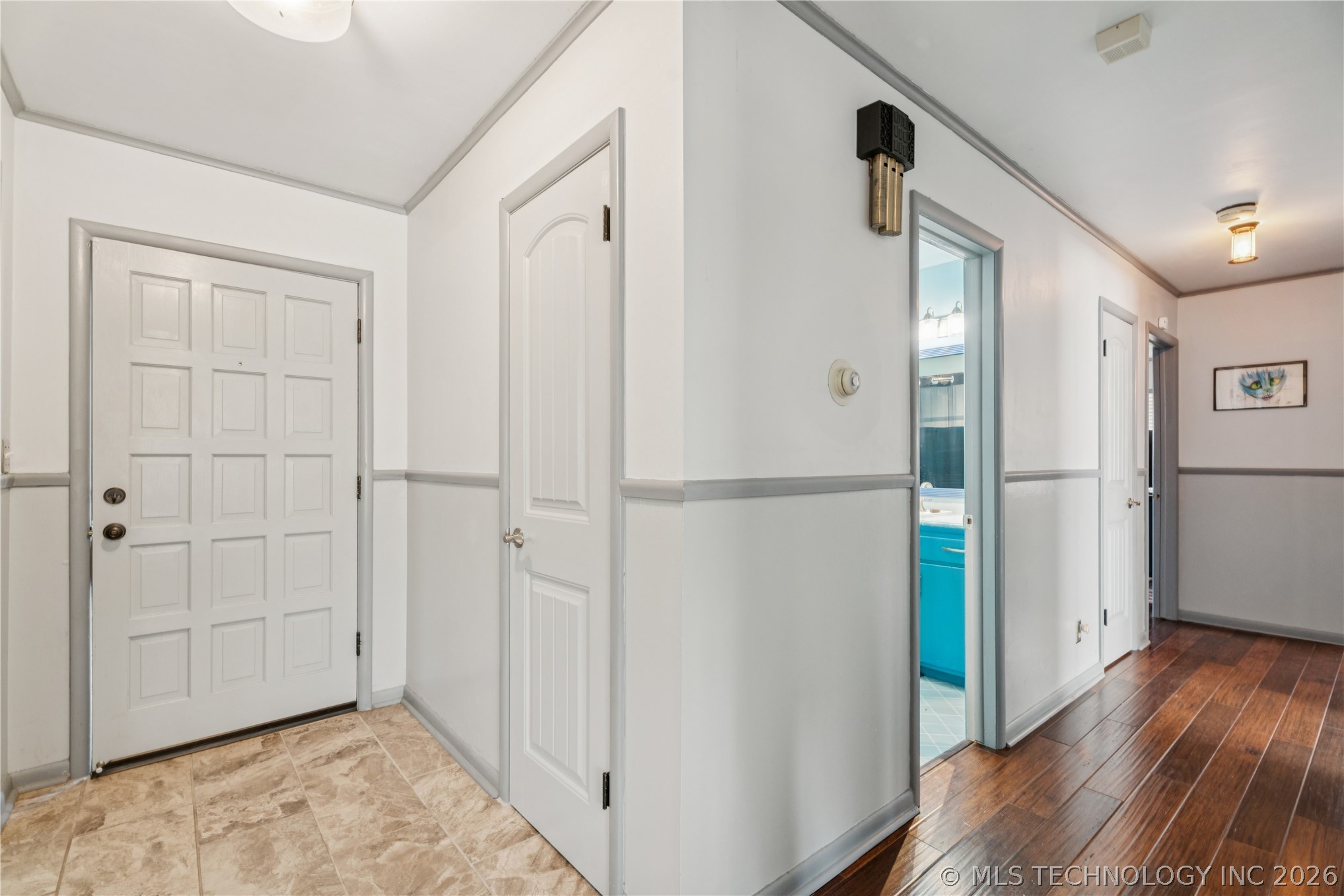 1758 E 61st Street Property Photo 15