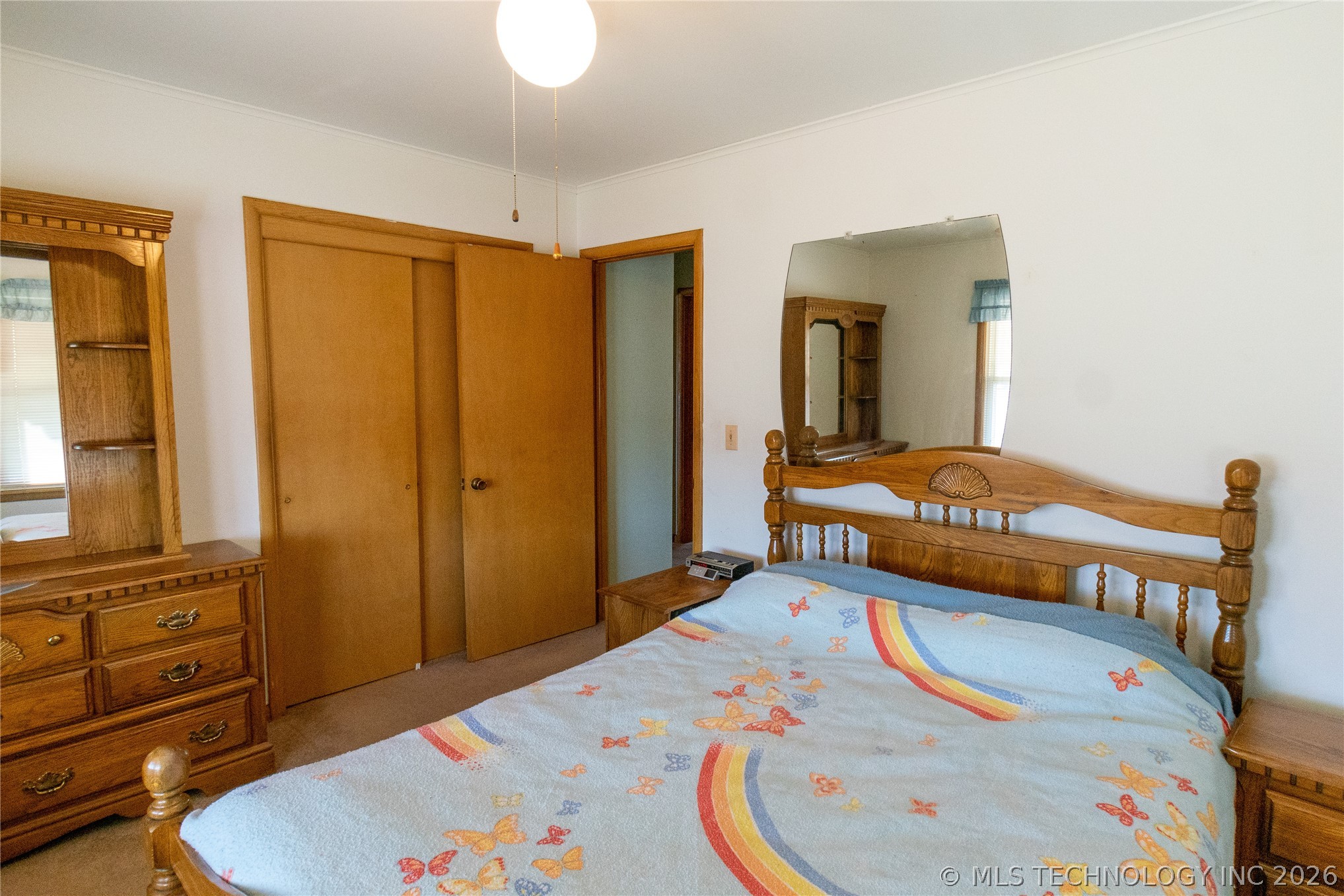 201 E 38th Street Property Photo 9