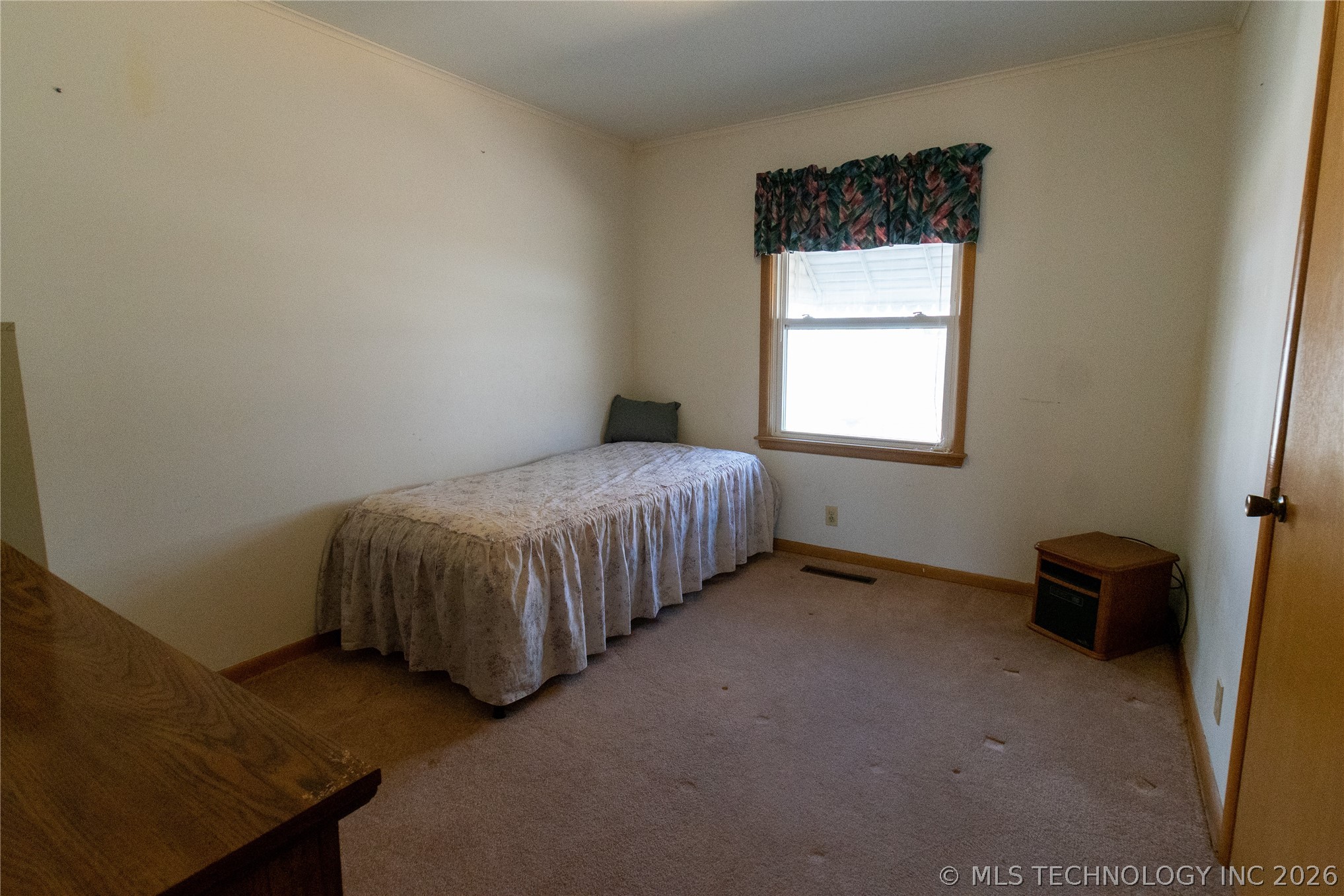 201 E 38th Street Property Photo 12