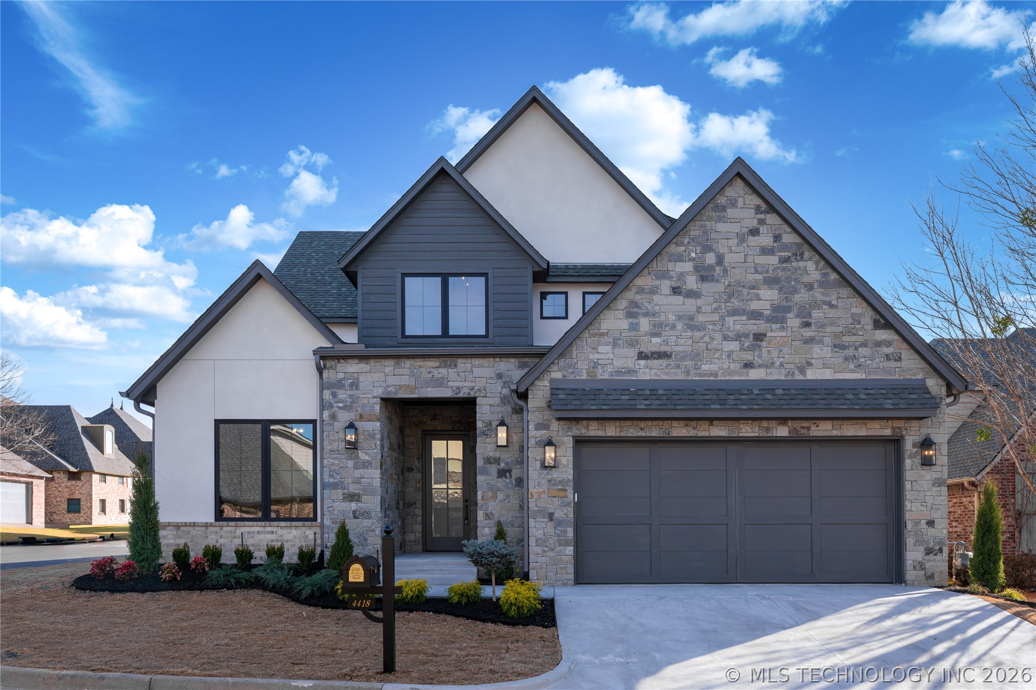 4418 E 93rd Place S Property Photo 2